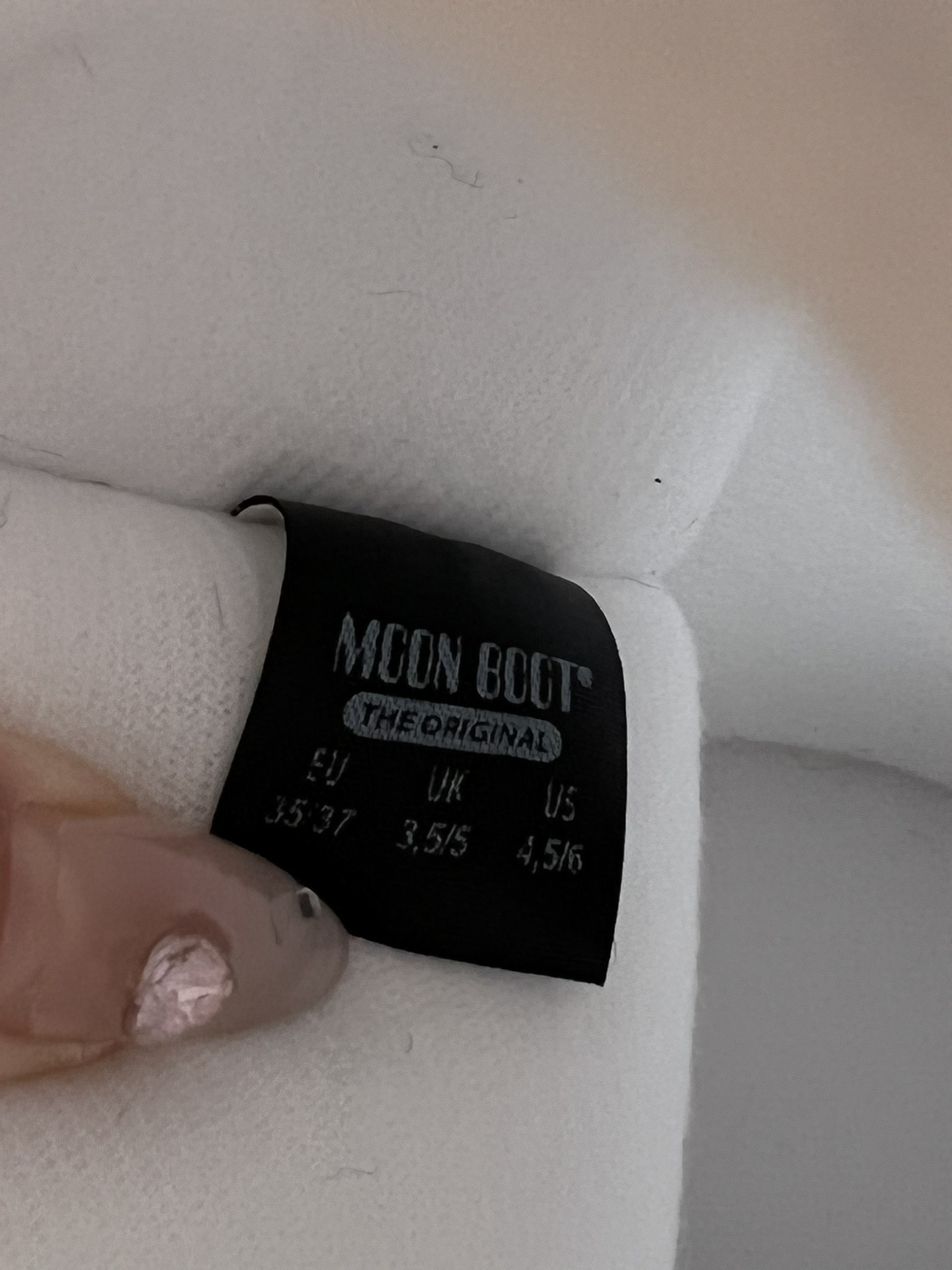 MOON BOOT 문부트 클래식 블랙 스노우부츠 12