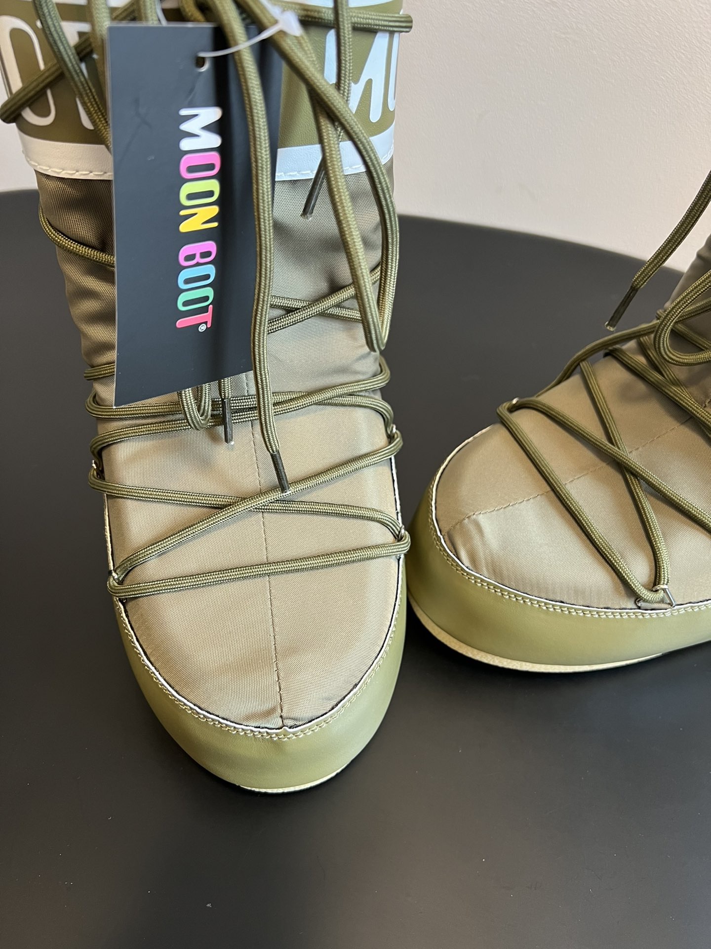 MOON BOOT 문부트 클래식 블랙 스노우부츠 6