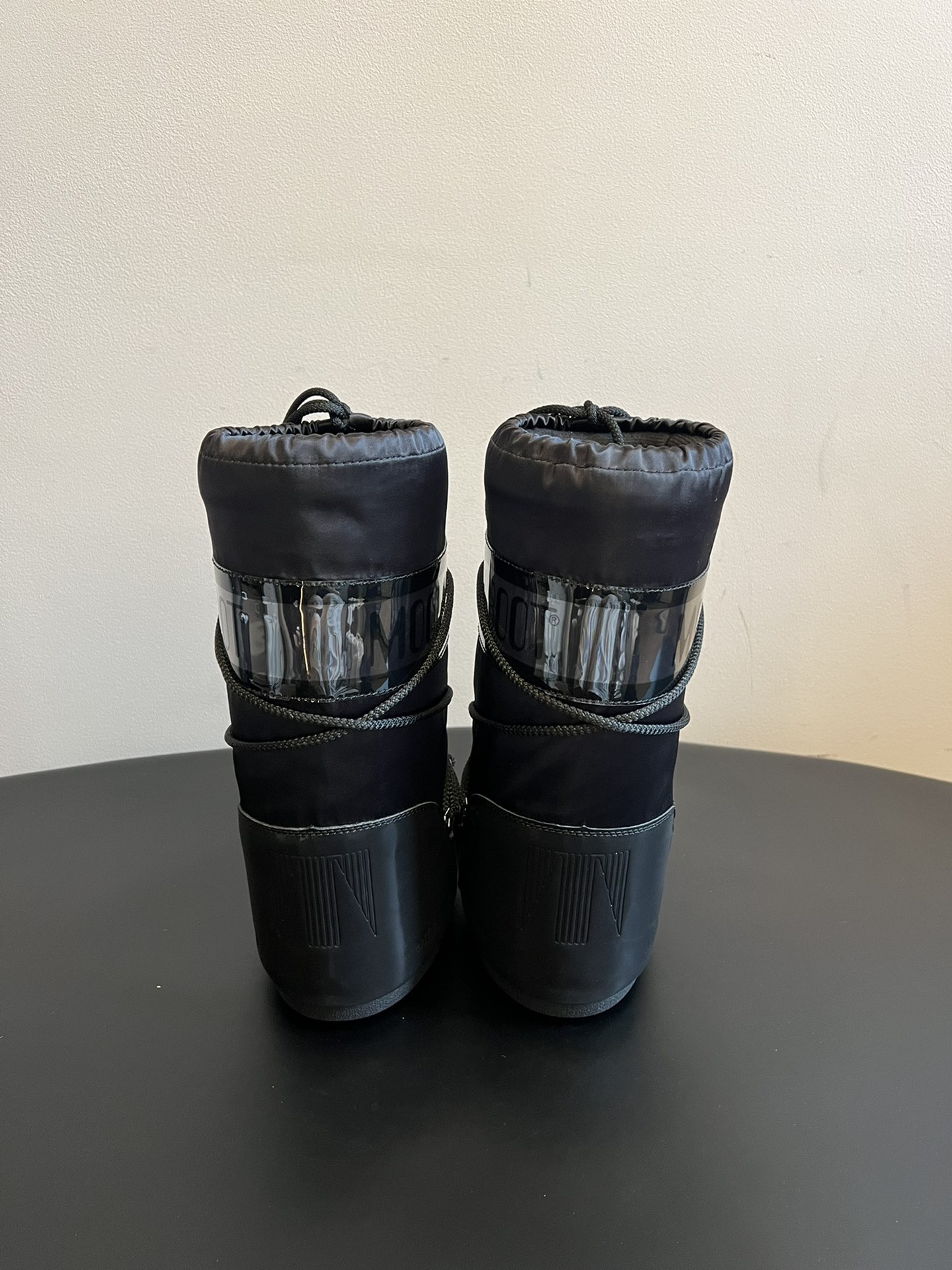 MOON BOOT 문부트 클래식 블랙 스노우부츠 7