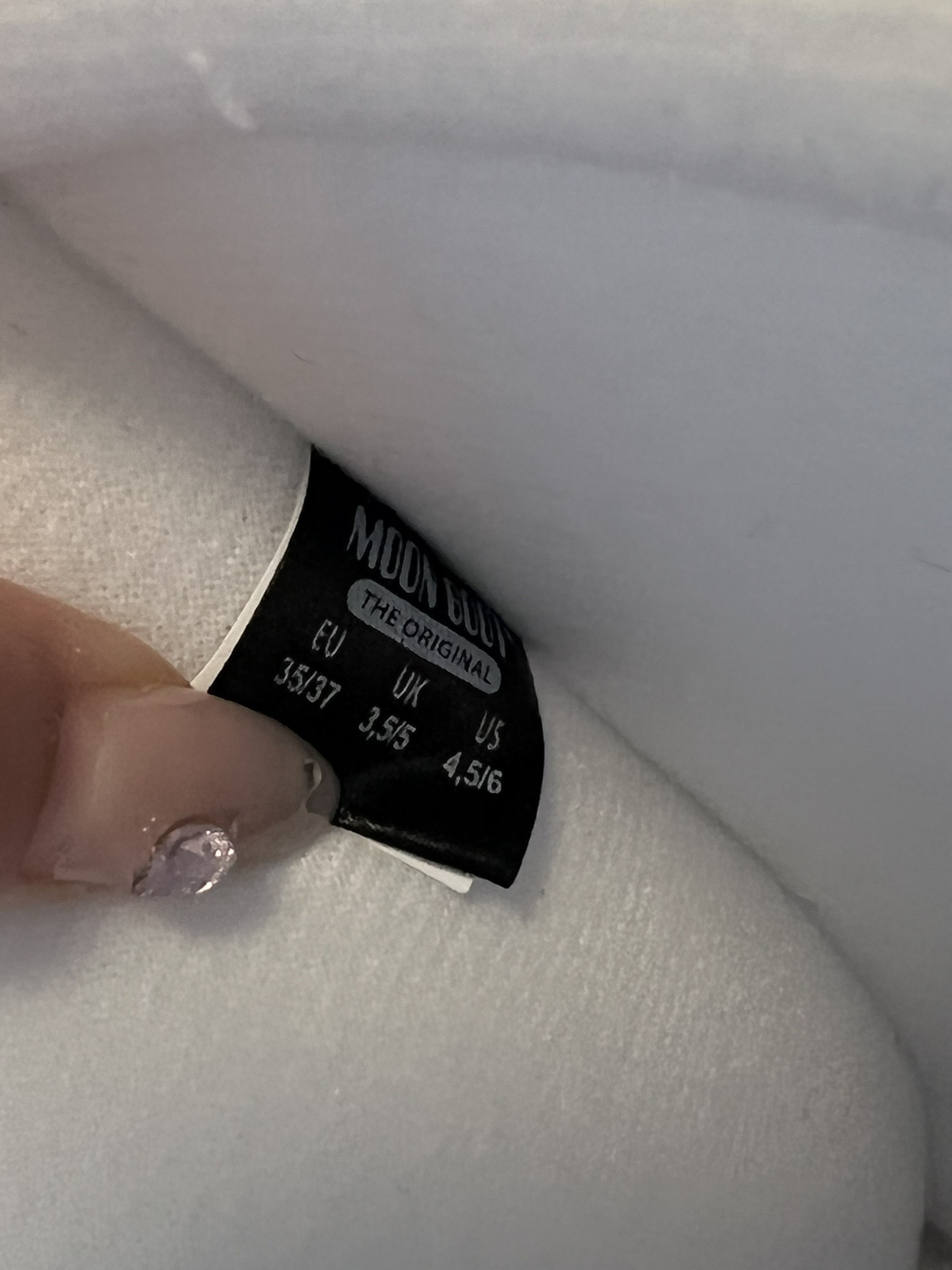 MOON BOOT 문부트 클래식 블랙 스노우부츠 12