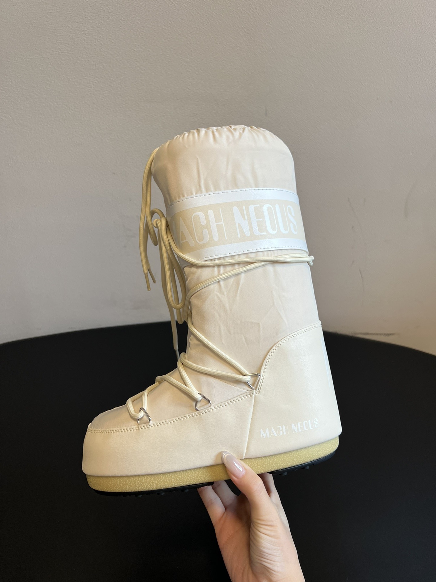 MOON BOOT 문부트 클래식 블랙 스노우부츠 8