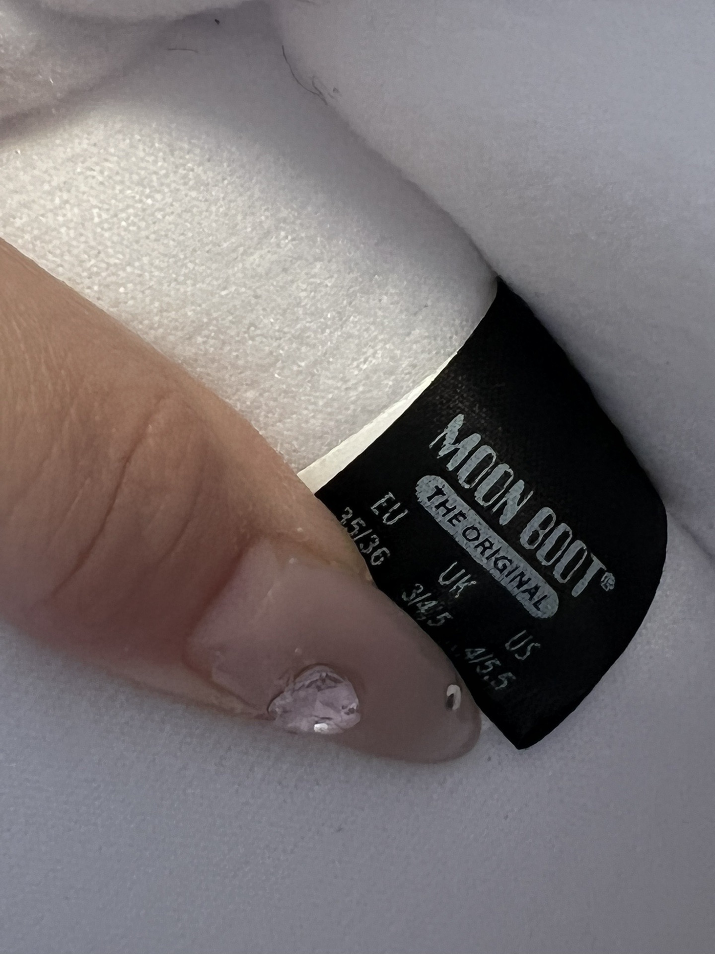 MOON BOOT 문부트 클래식 블랙 스노우부츠 12