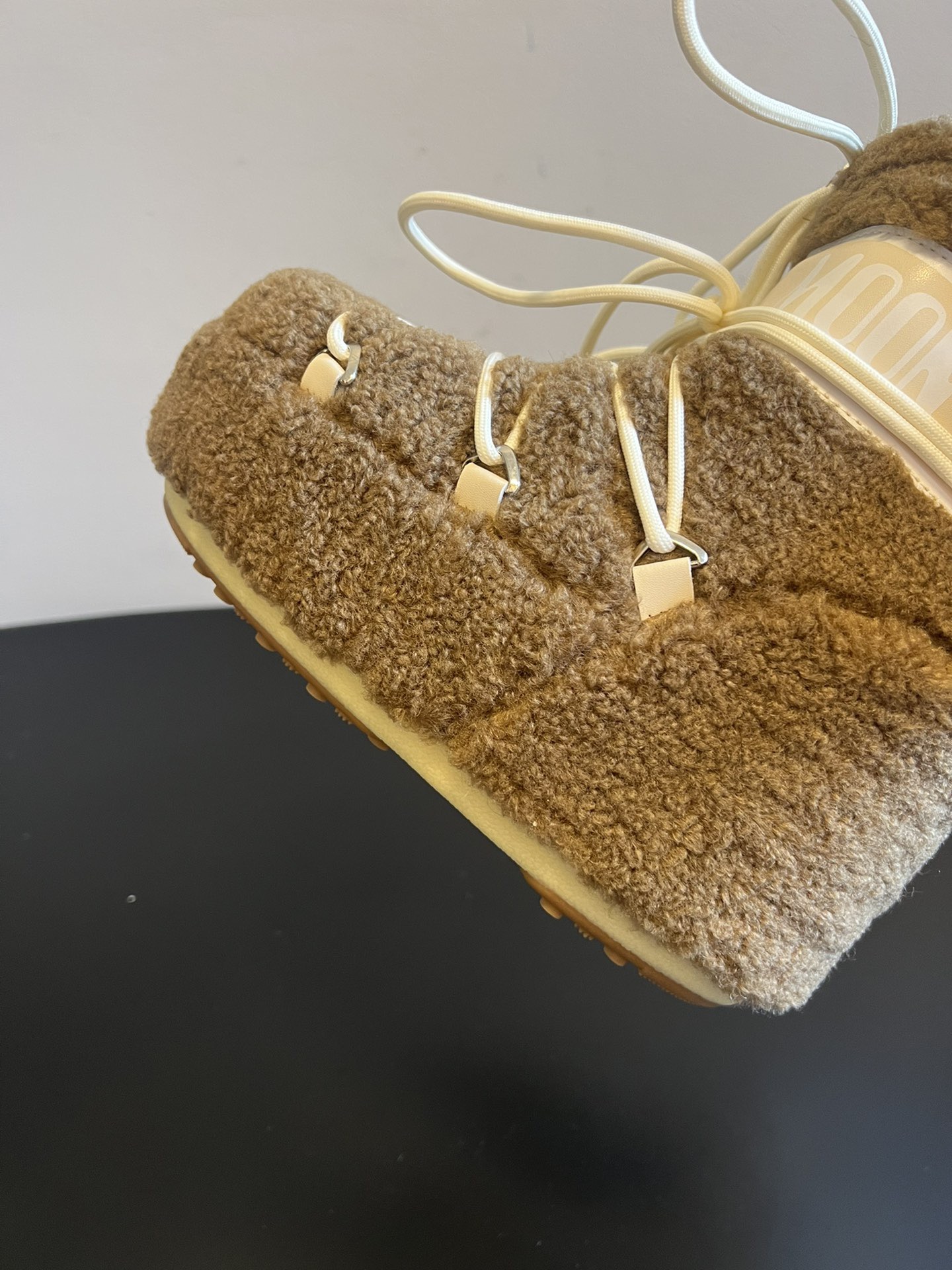 MOON BOOT 문부트 시어링 스노우 부츠 10