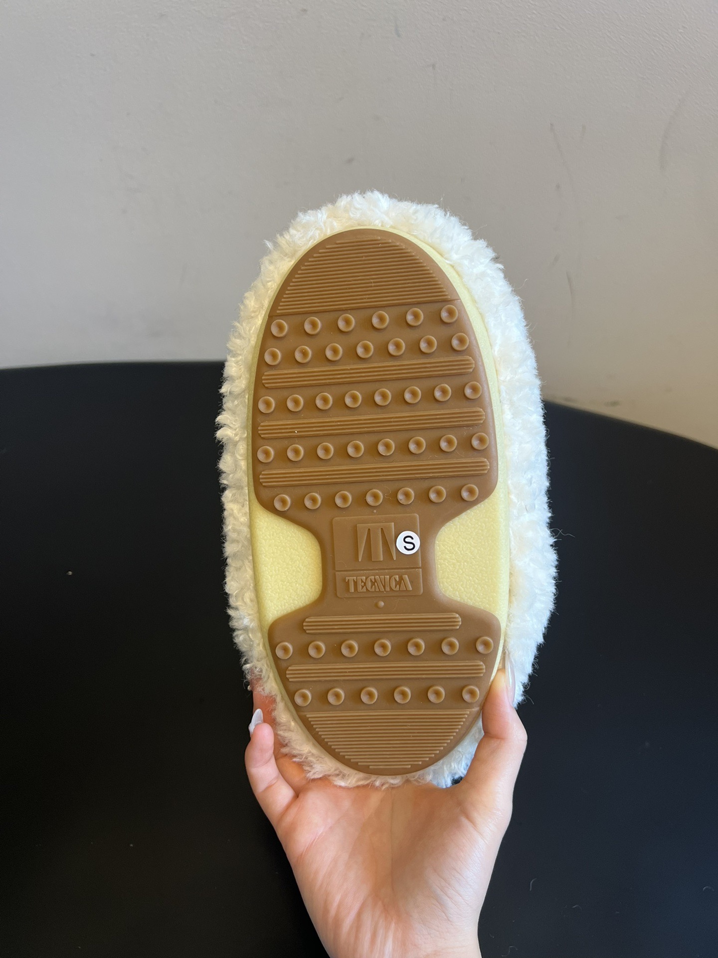 MOON BOOT 문부트 시어링 스노우 부츠 9