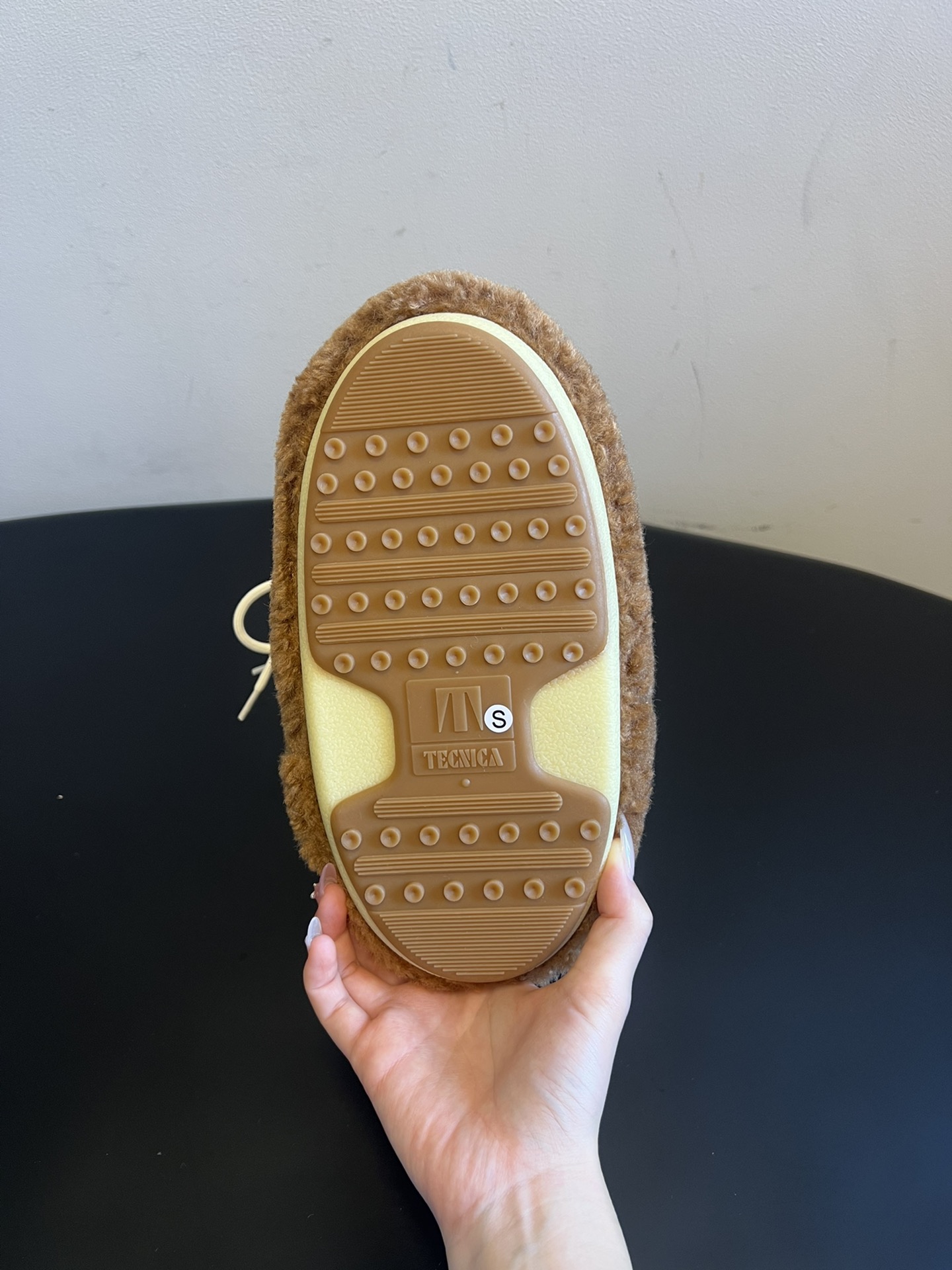 MOON BOOT 문부트 시어링 스노우 부츠 9