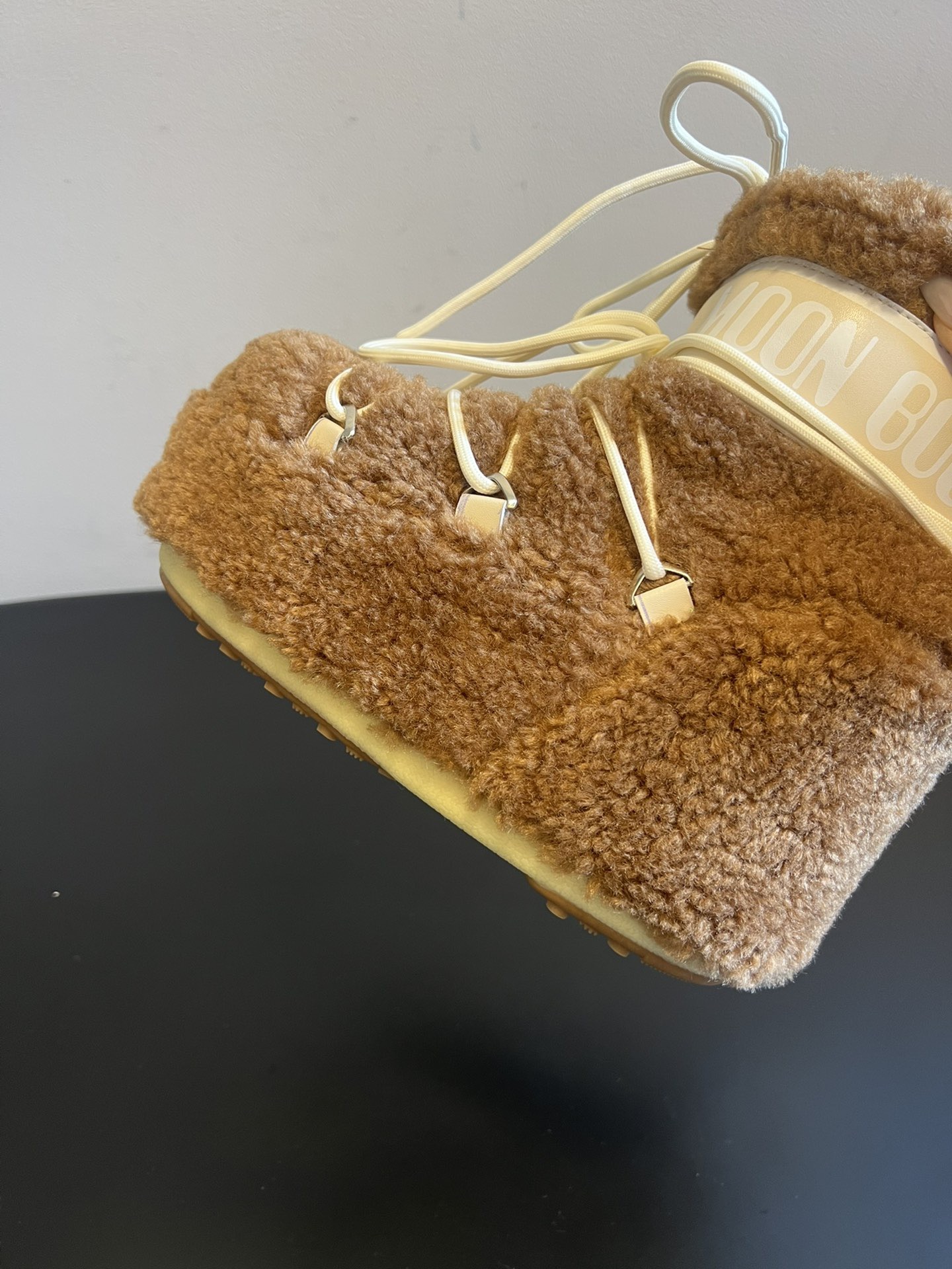 MOON BOOT 문부트 시어링 스노우 부츠 10