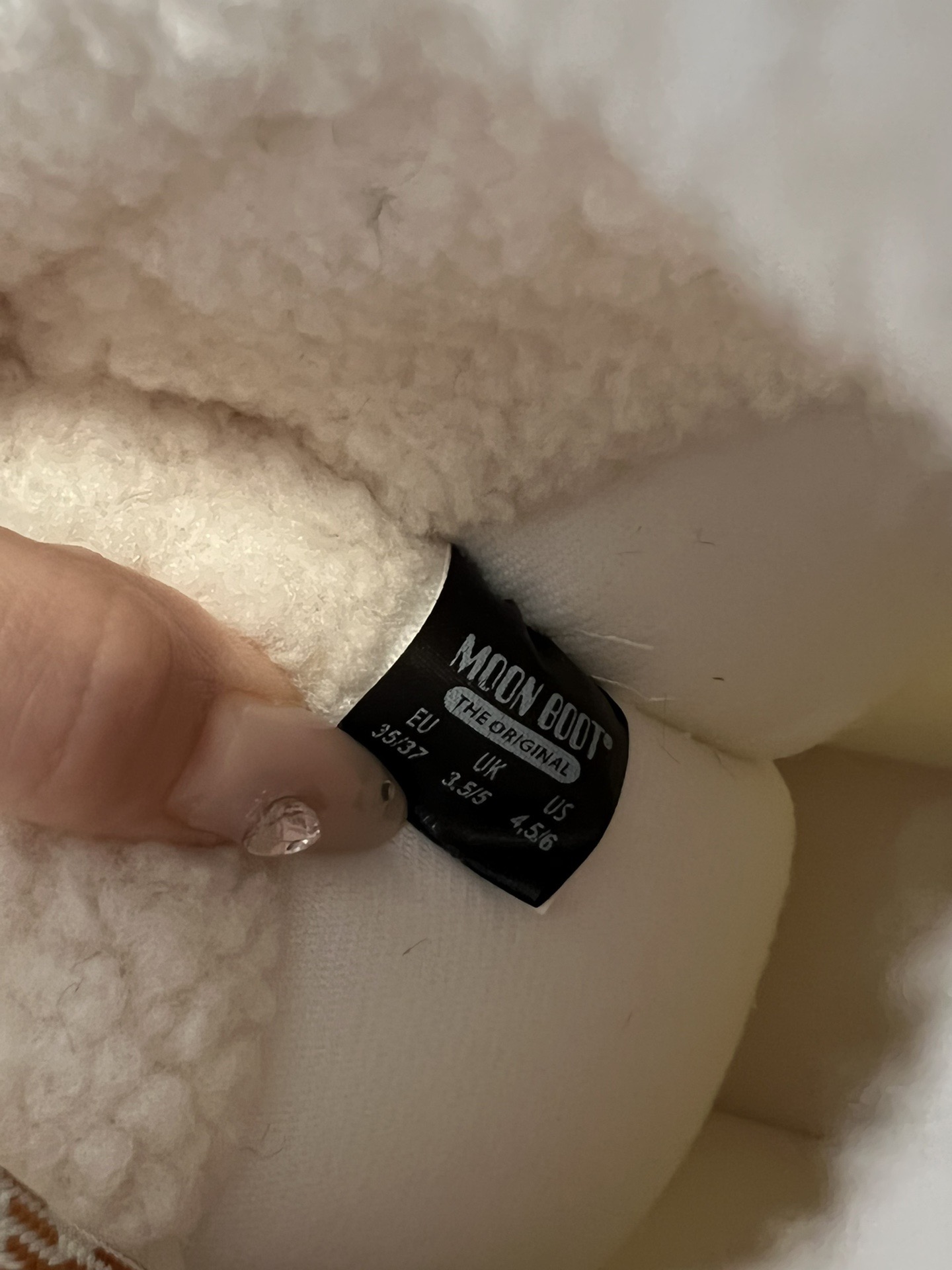 MOON BOOT 문부트 퍼 롱 스노우 부츠 10