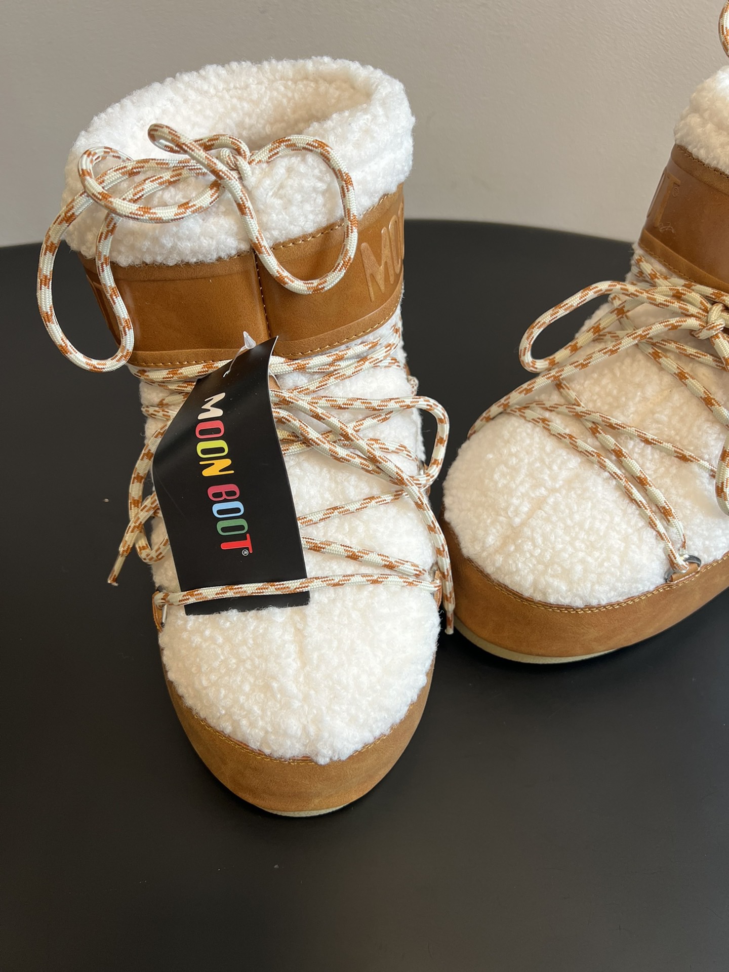 MOON BOOT 문부트 퍼 스노우 미들부츠 4