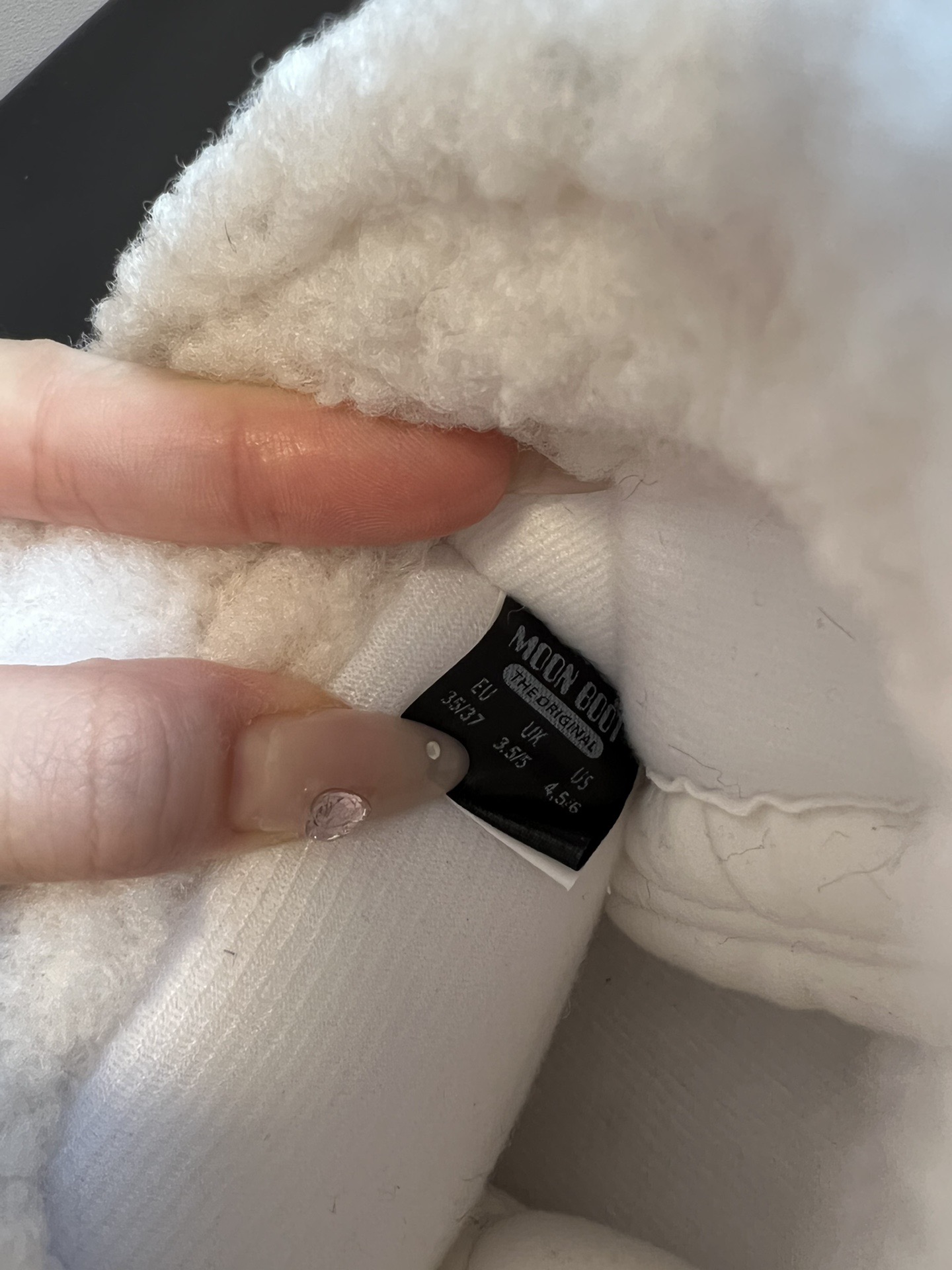 MOON BOOT 문부트 퍼 스노우 미들부츠 10