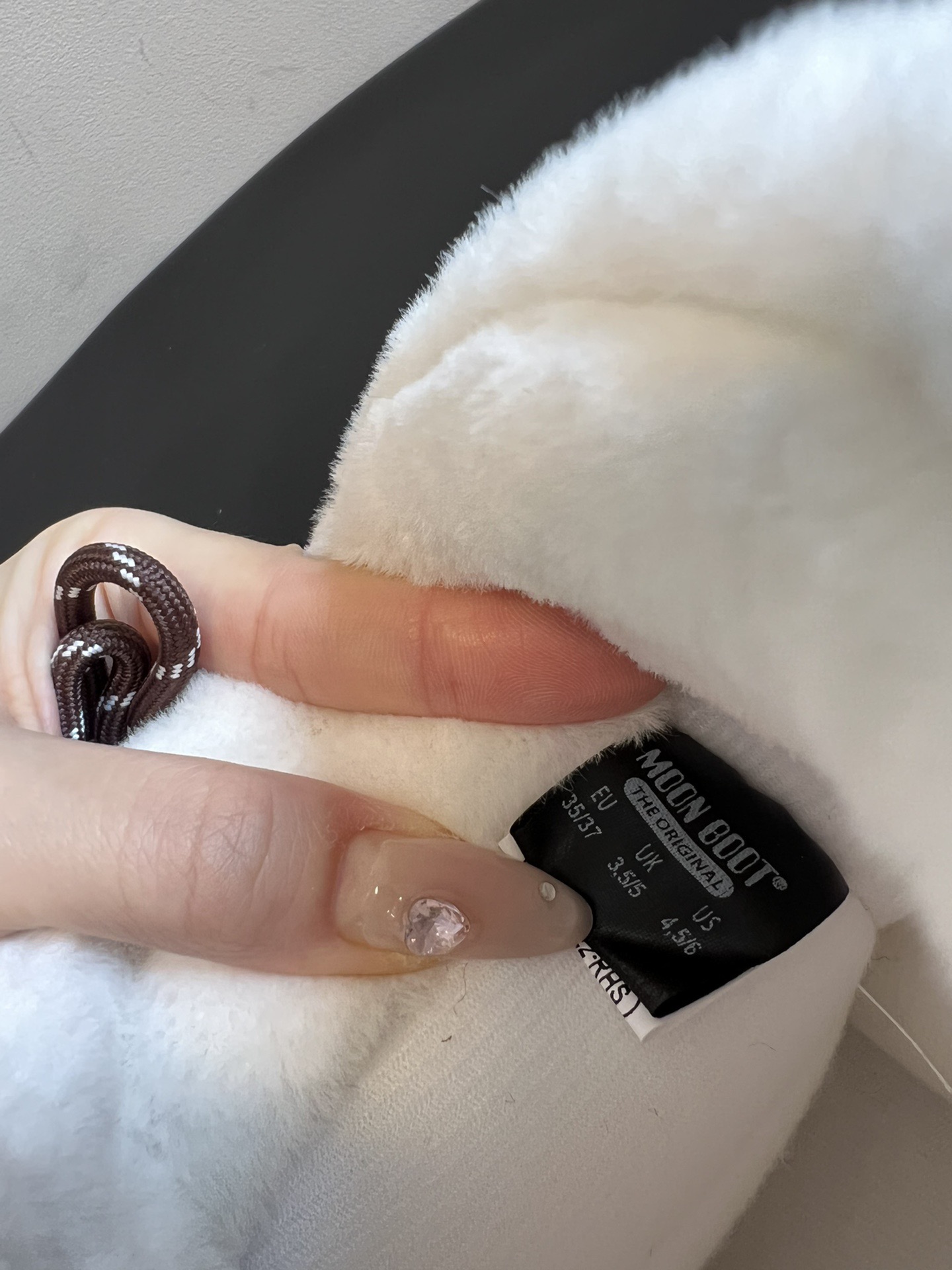 MOON BOOT 문부트 퍼 스노우 미들부츠 10