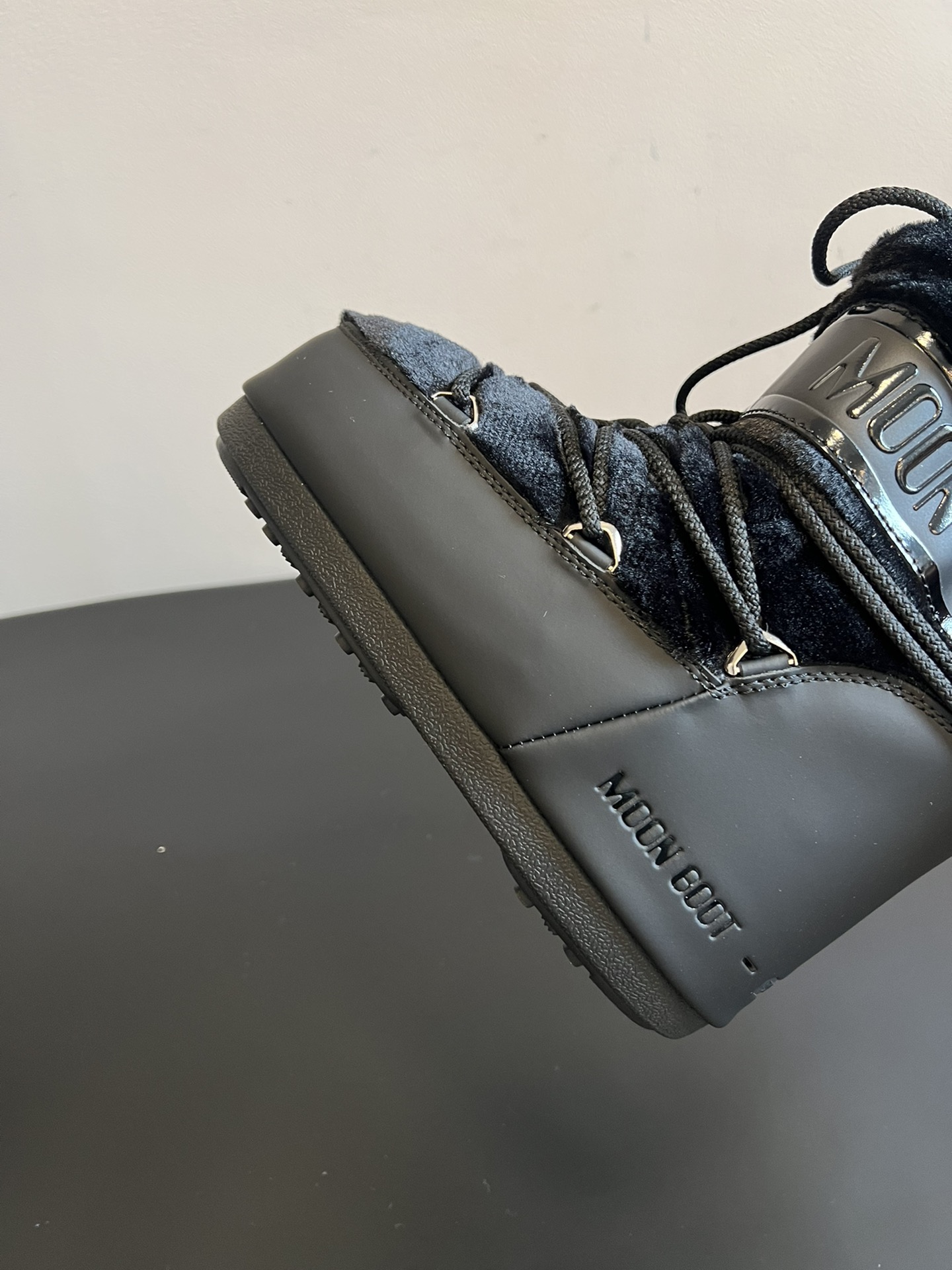 MOON BOOT 문부트 퍼 스노우 미들부츠 6