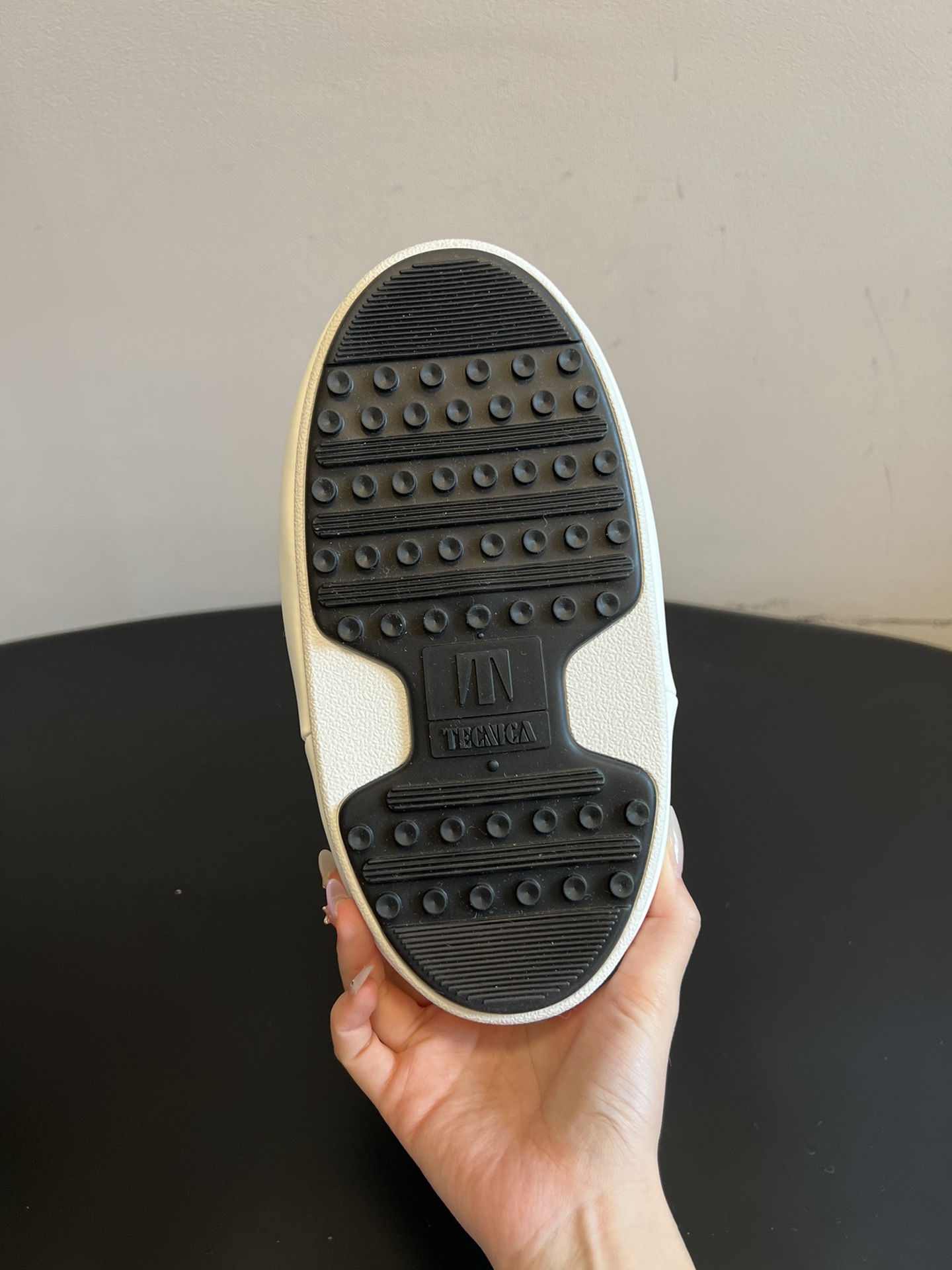 MOON BOOT 문부트 퍼 스노우 미들부츠 9