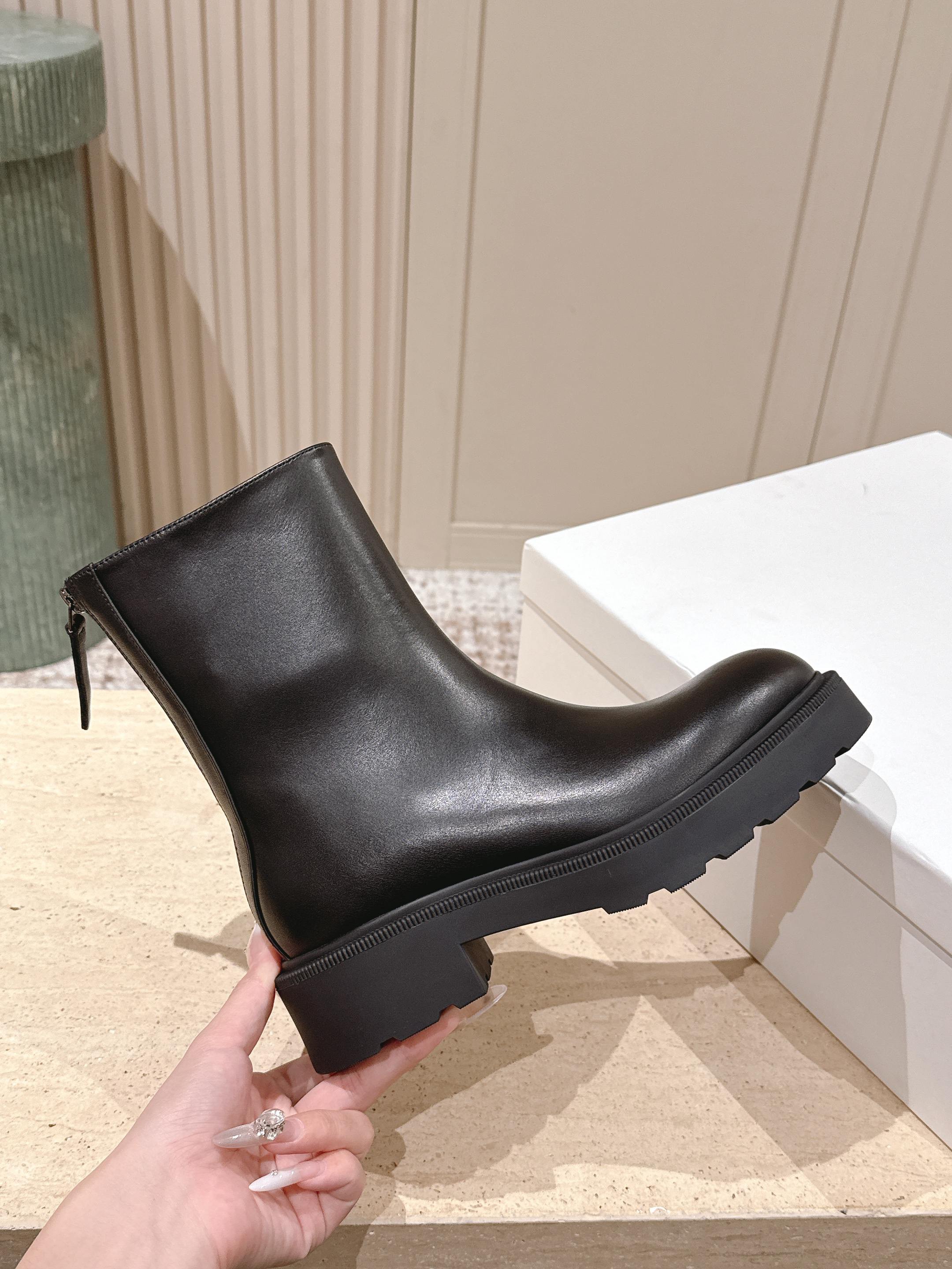 THE ROW 더로우 브라운 레더 앵클부츠 5