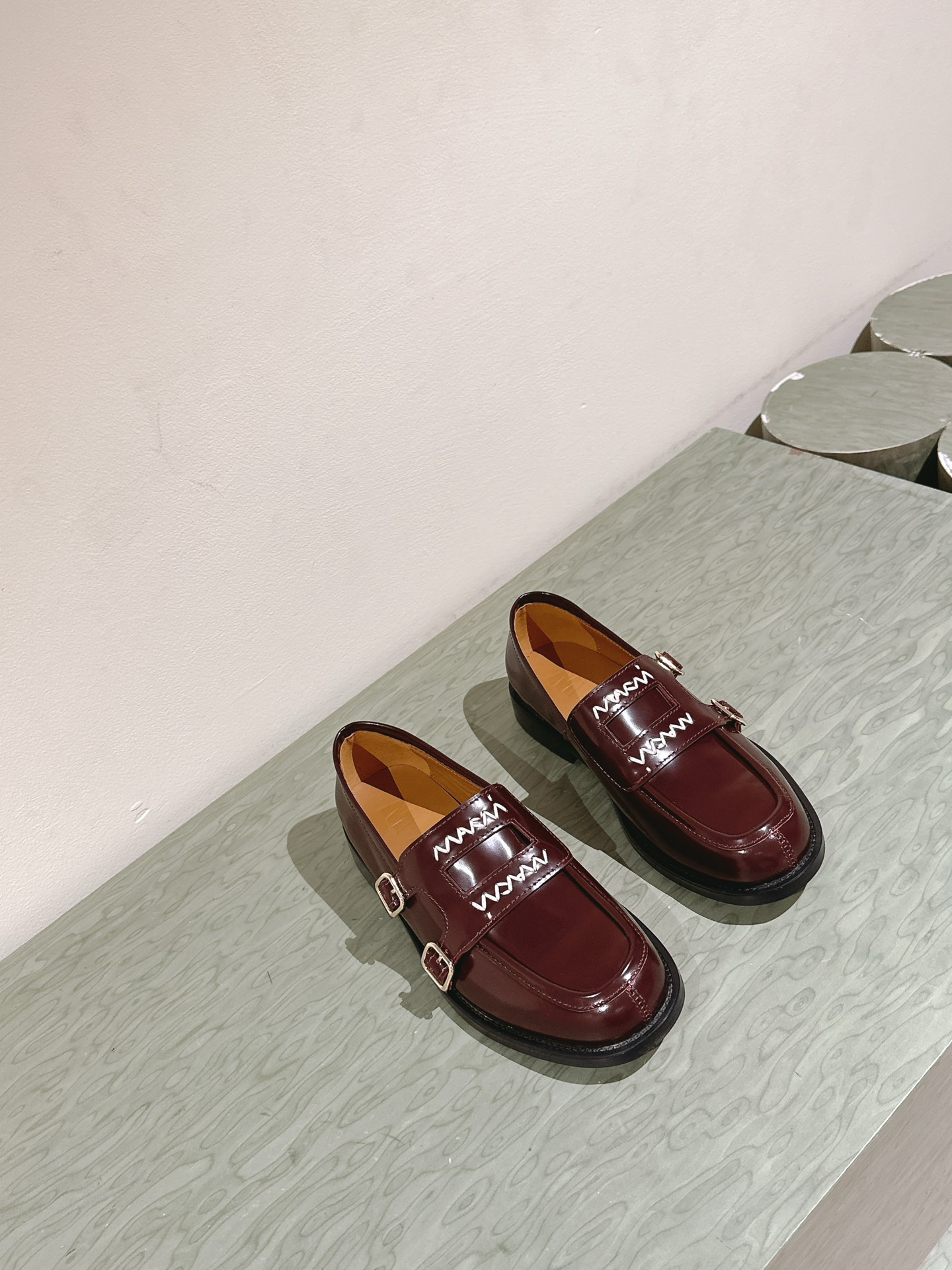 Marni 마르니 더블 버클 스티치 로퍼 10