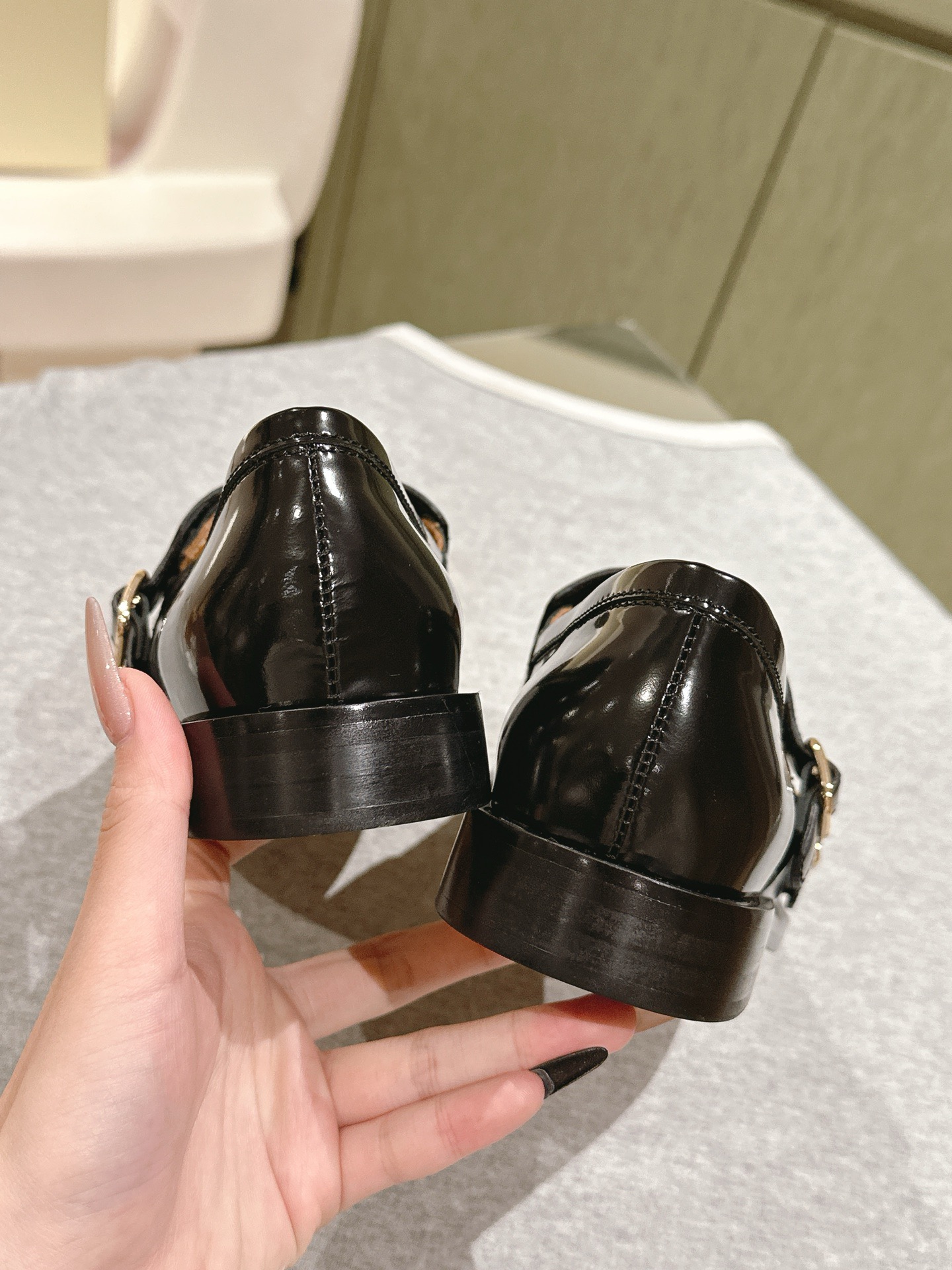 Marni 마르니 더블 버클 스티치 로퍼 7