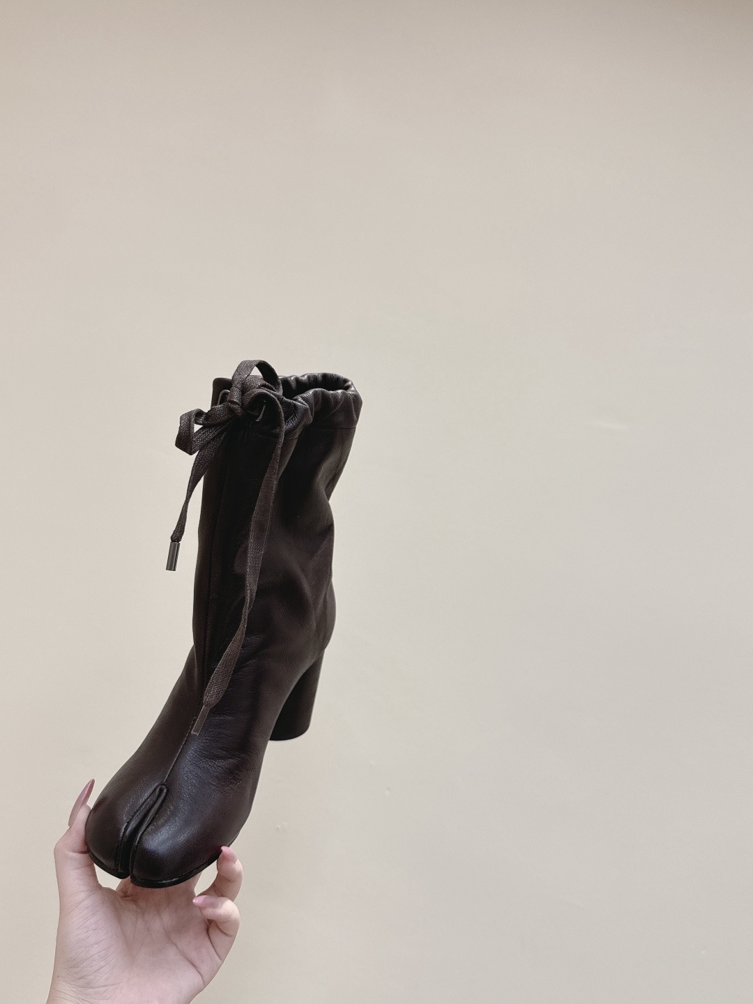 Maison Margiela 메종 마르지엘라 타비 셔링 레더 앵클부츠 12