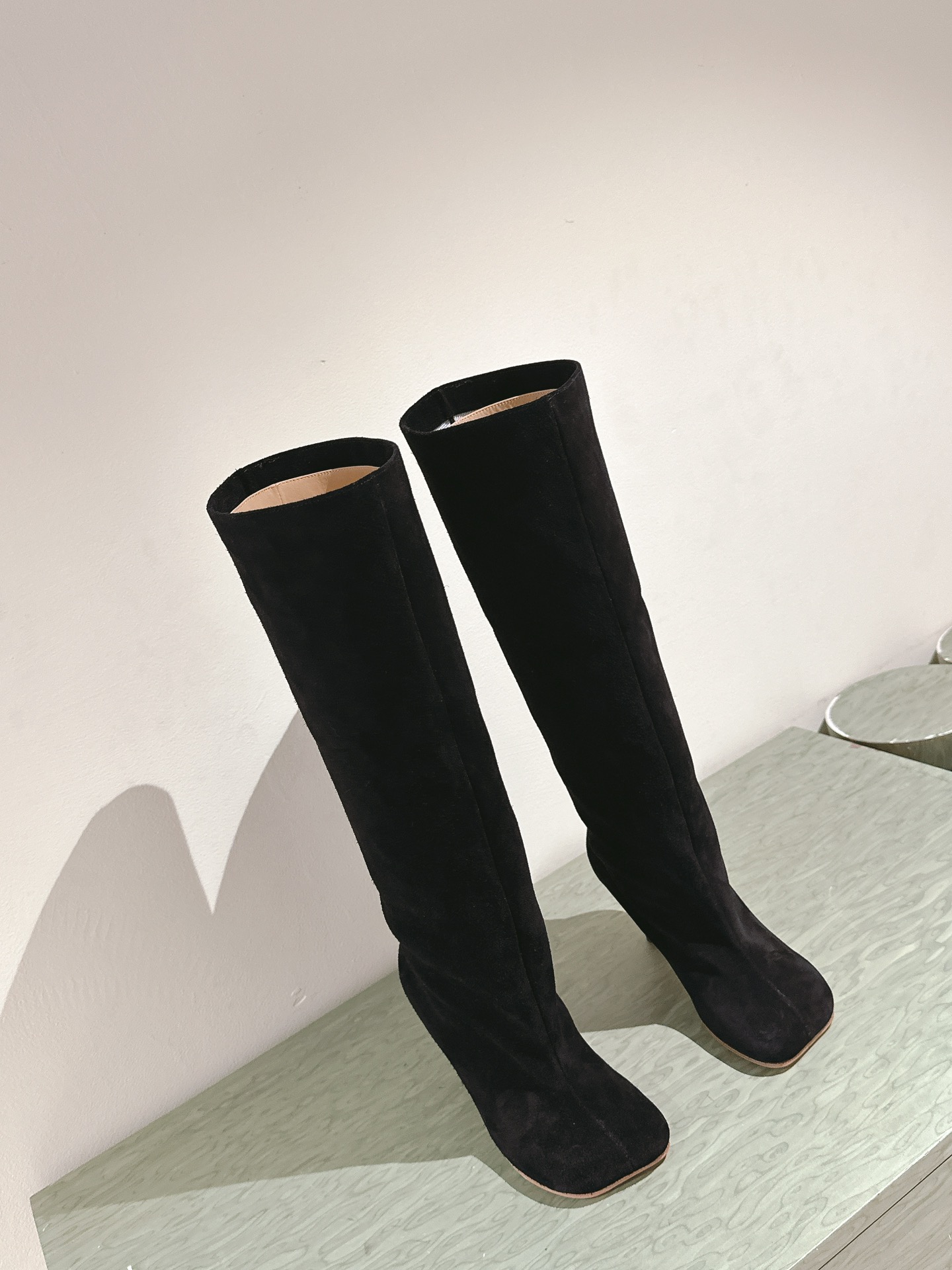 MAISON MARGIELA 메종 마르지엘라 스웨이드 미들힐 롱부츠 10