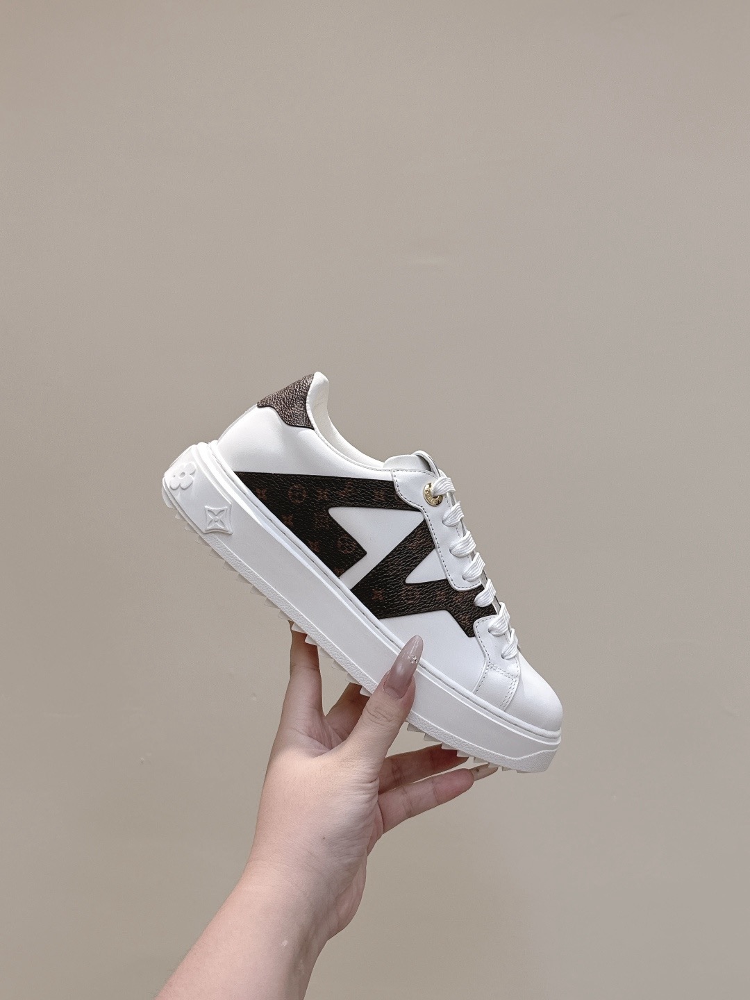 Louis Vuitton 루이비통 모노그램 플랫폼 레더 스니커즈 10