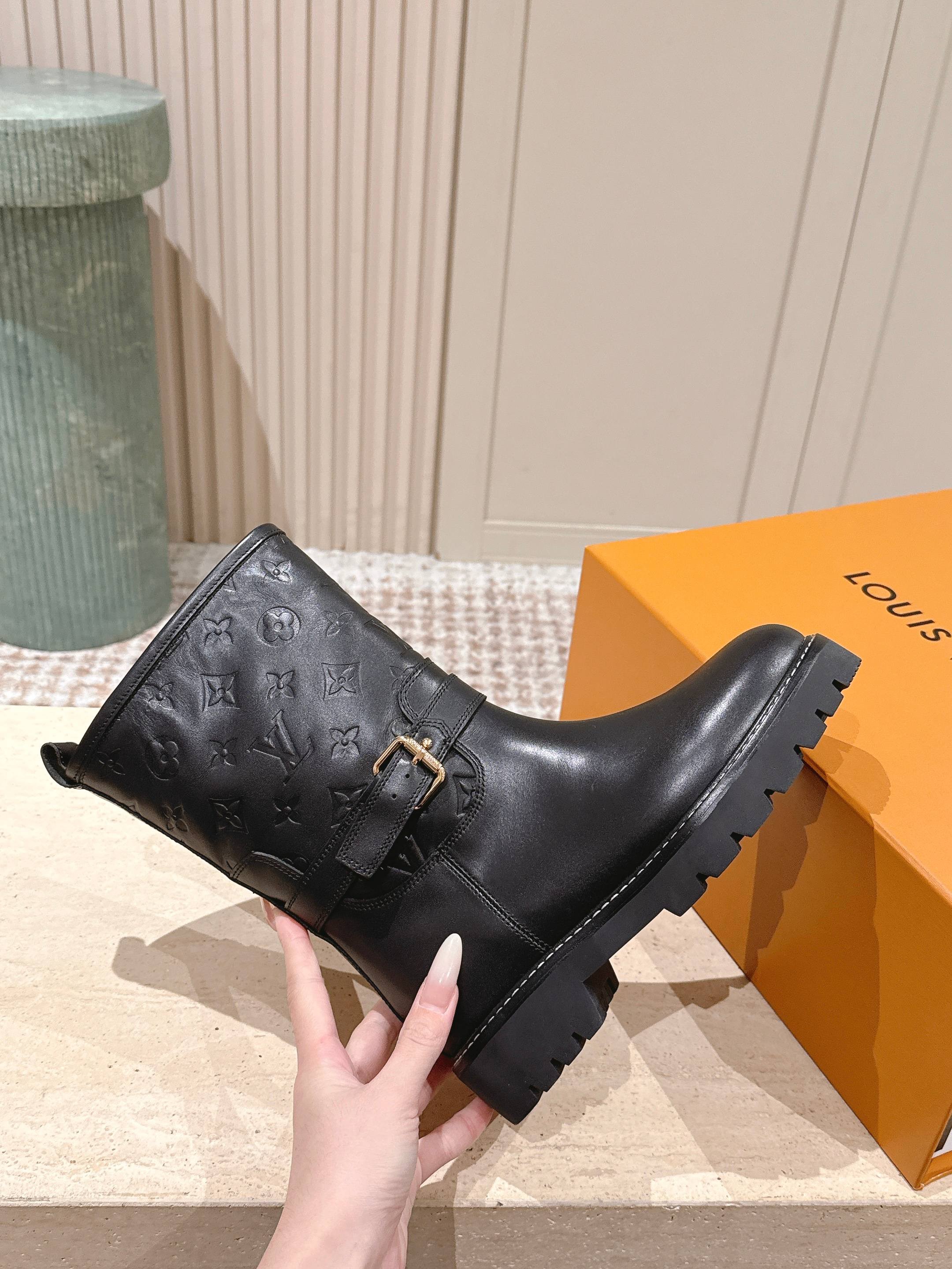 LOUIS VUITTON 루이비통 모노그램 레더 미들 부츠 5