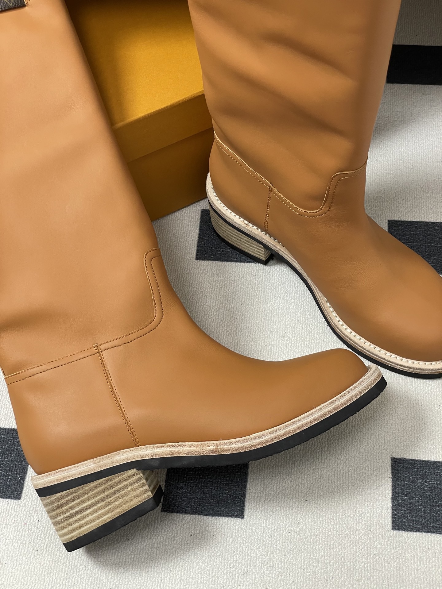 LOUIS VUITTON 루이비통 LV 바이커 레더 롱부츠 8