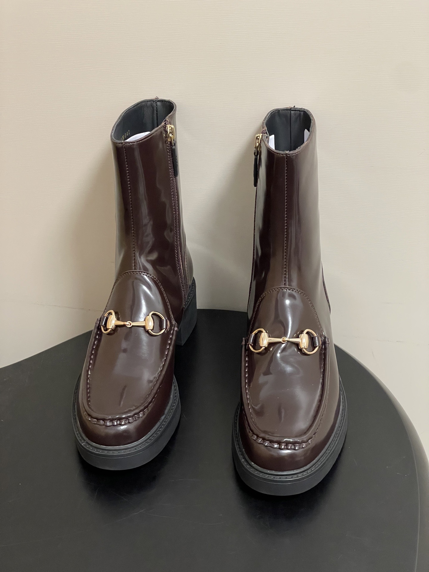 GUCCI 구찌 홀스빗 레더 앵클부츠 2