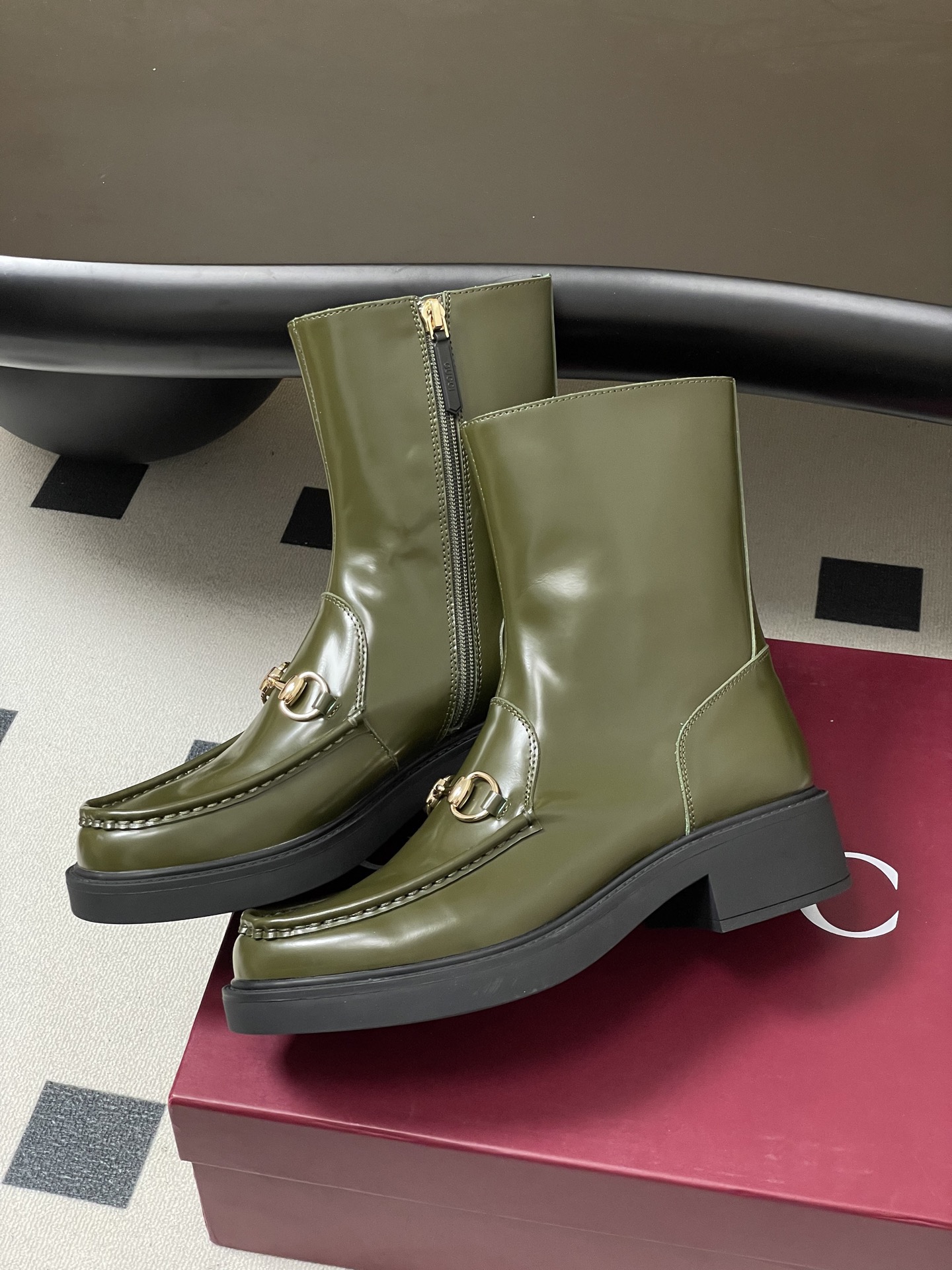 GUCCI 구찌 홀스빗 레더 앵클부츠 4