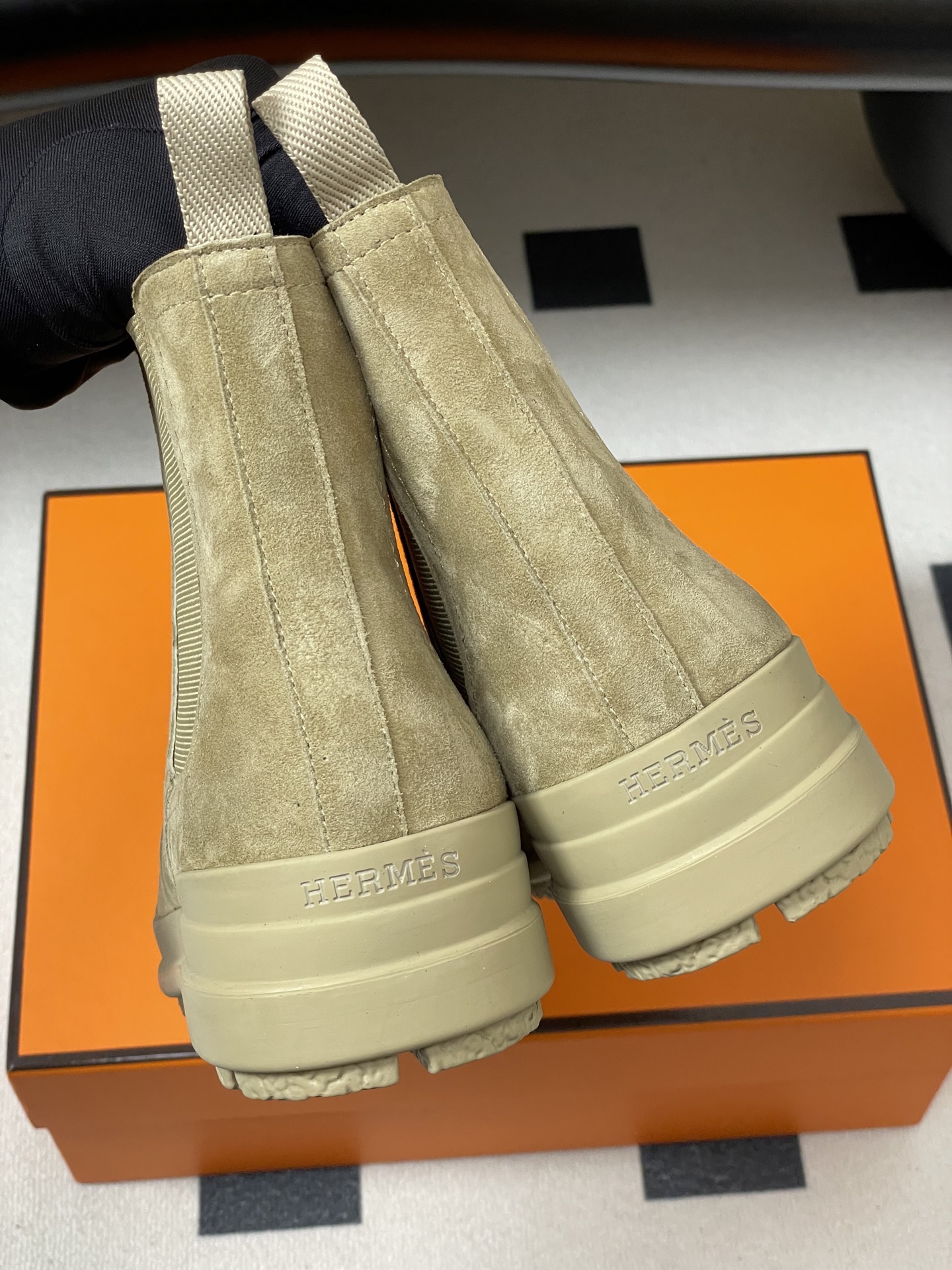 Hermes 에르메스 갈롭 첼시 부츠 9