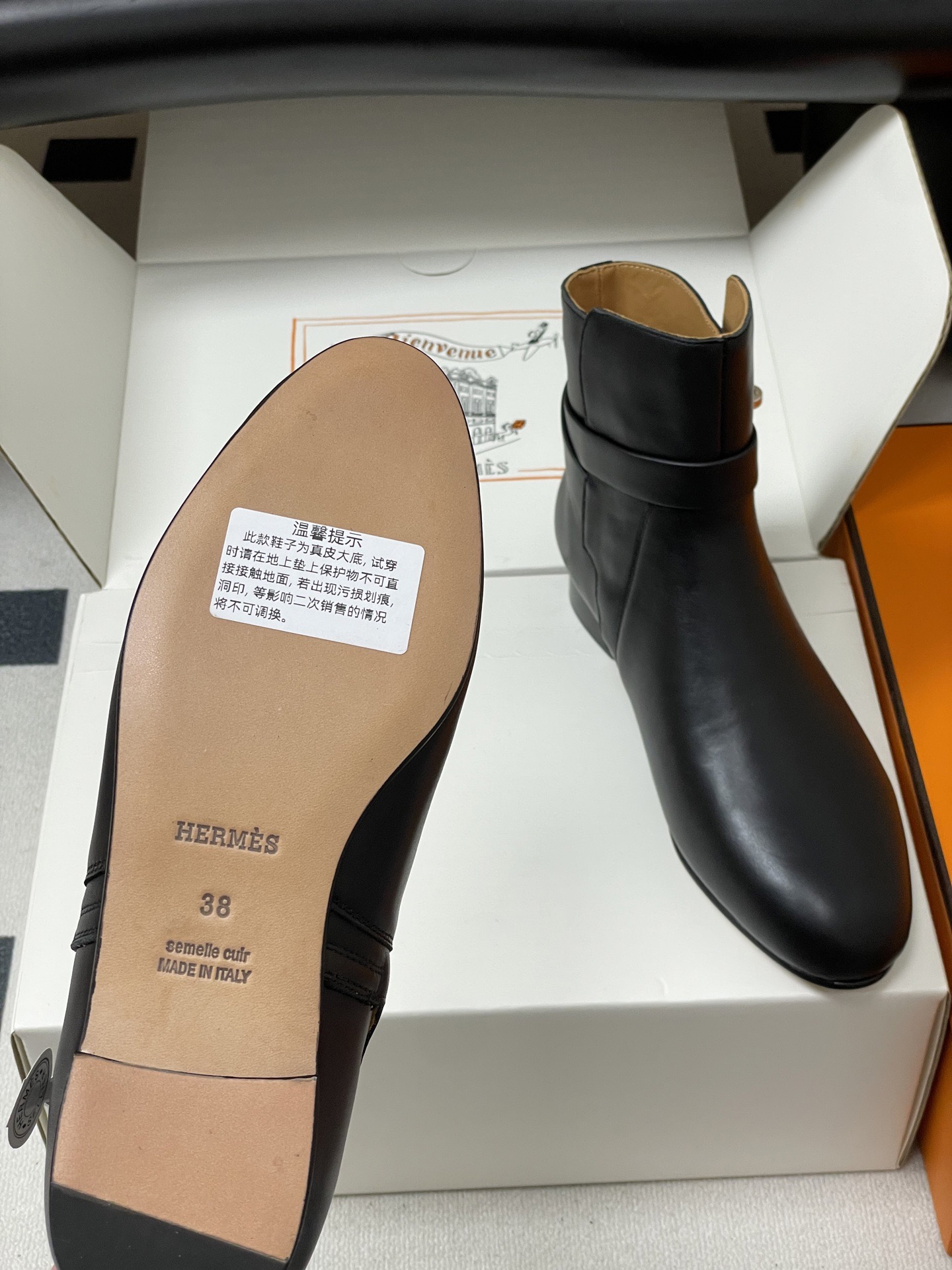 HERMES 에르메스 켈리 버클 레더 앵클부츠 9