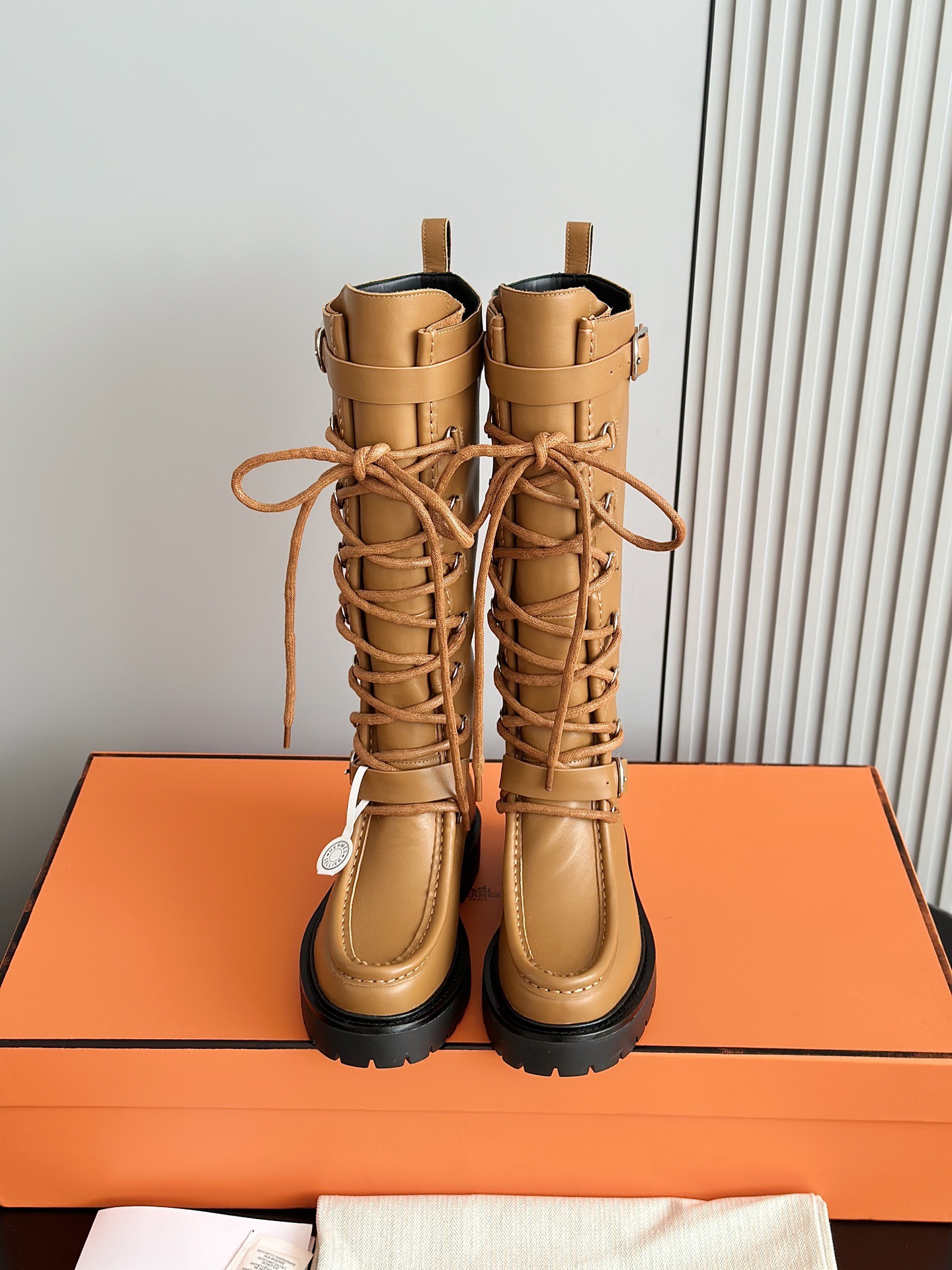 HERMES 에르메스 랜드 레이스업 롱부츠 3