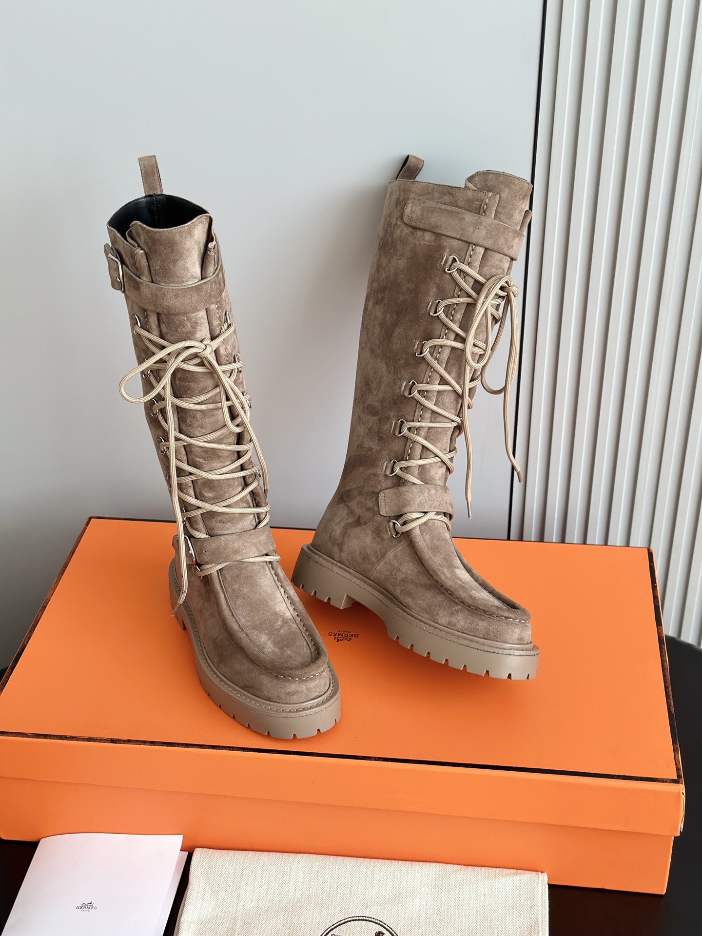 HERMES 에르메스 랜드 레이스업 롱부츠 6