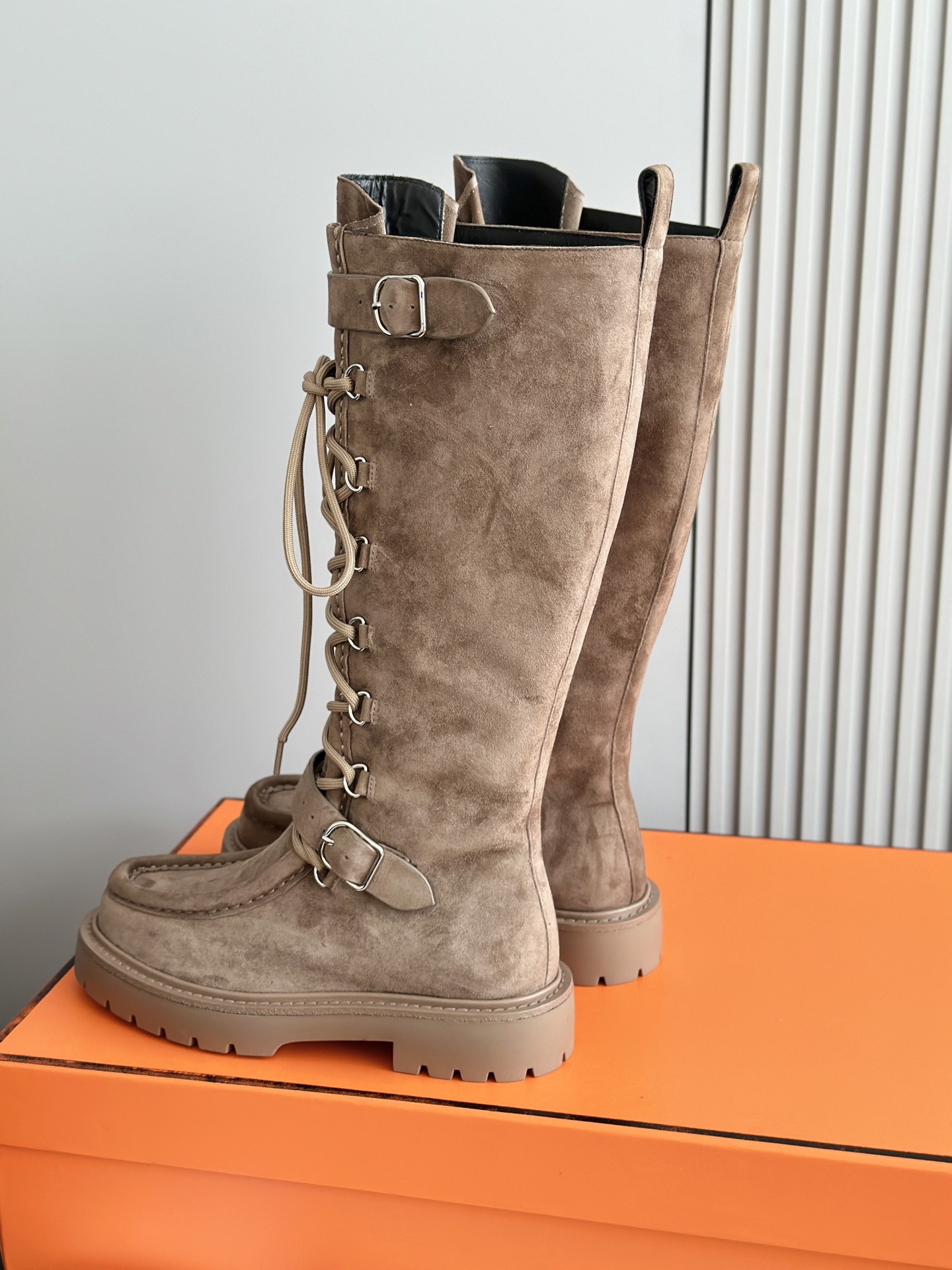 HERMES 에르메스 랜드 레이스업 롱부츠 10