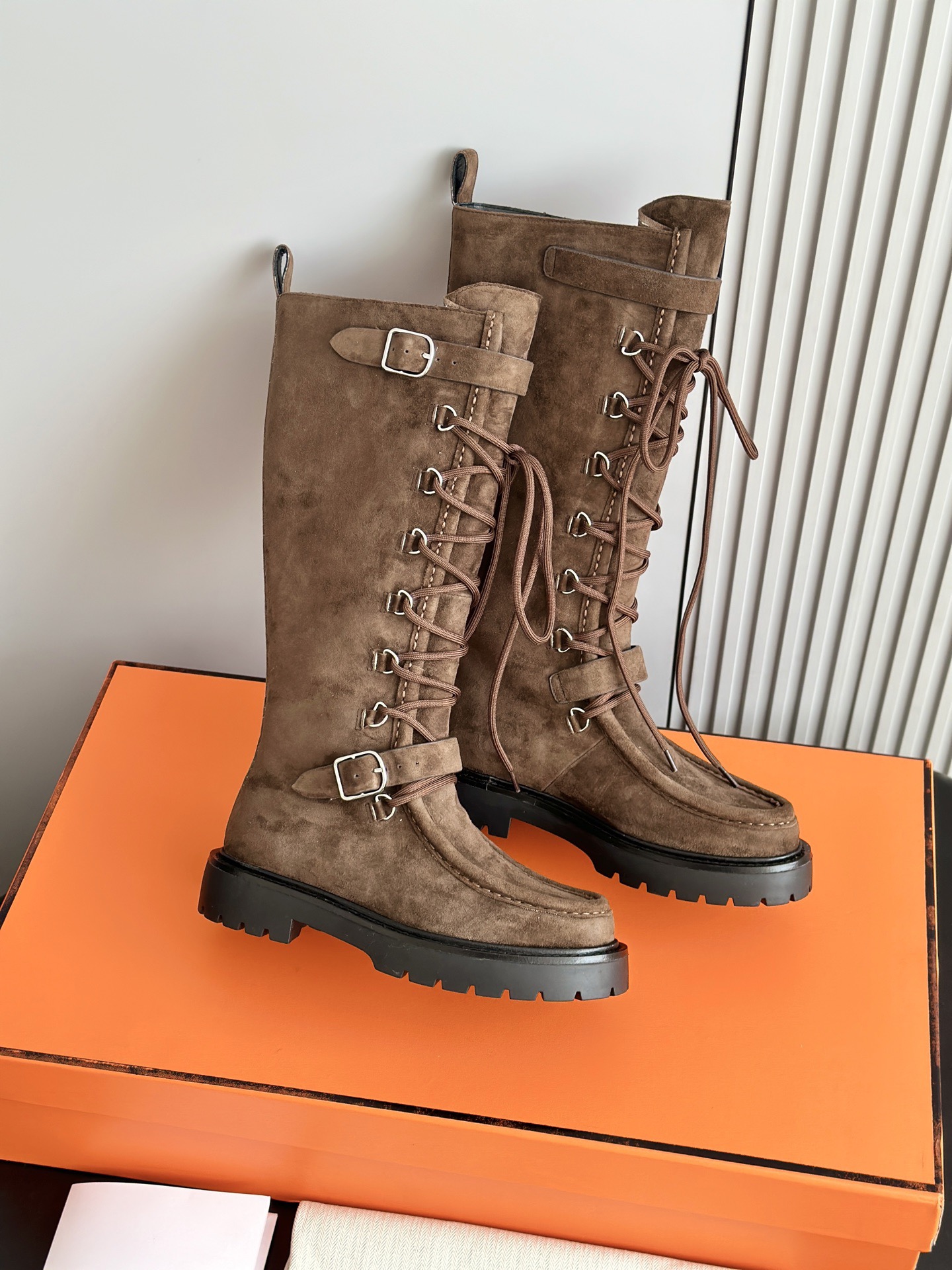 HERMES 에르메스 랜드 레이스업 롱부츠 10