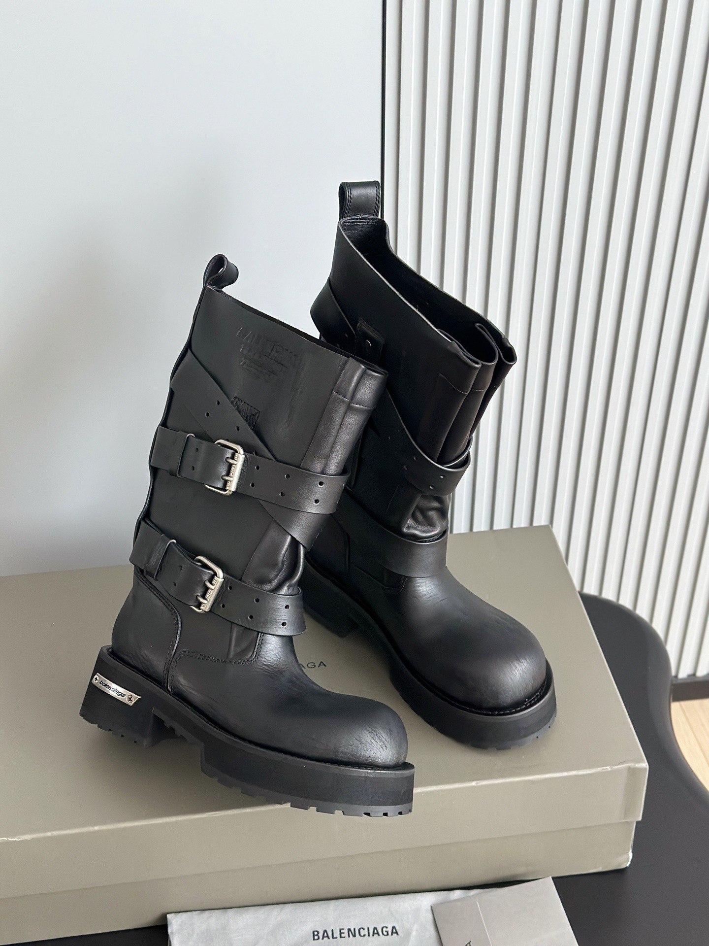 BALENCIAGA 발렌시아가 바이커 스트랩 레더 롱부츠 7