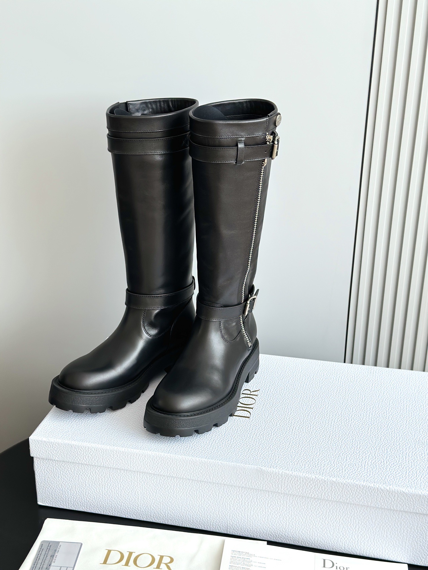 Dior 디올 D-Quest 바이커 레더 부츠 4