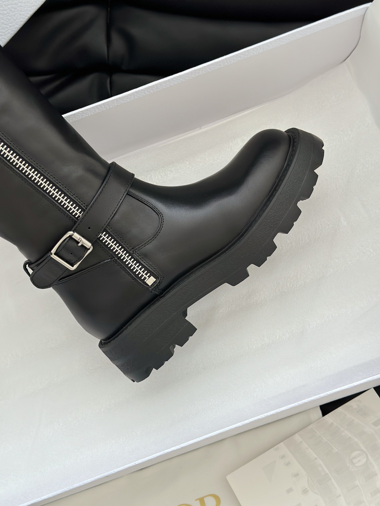 Dior 디올 D-Quest 바이커 레더 부츠 10