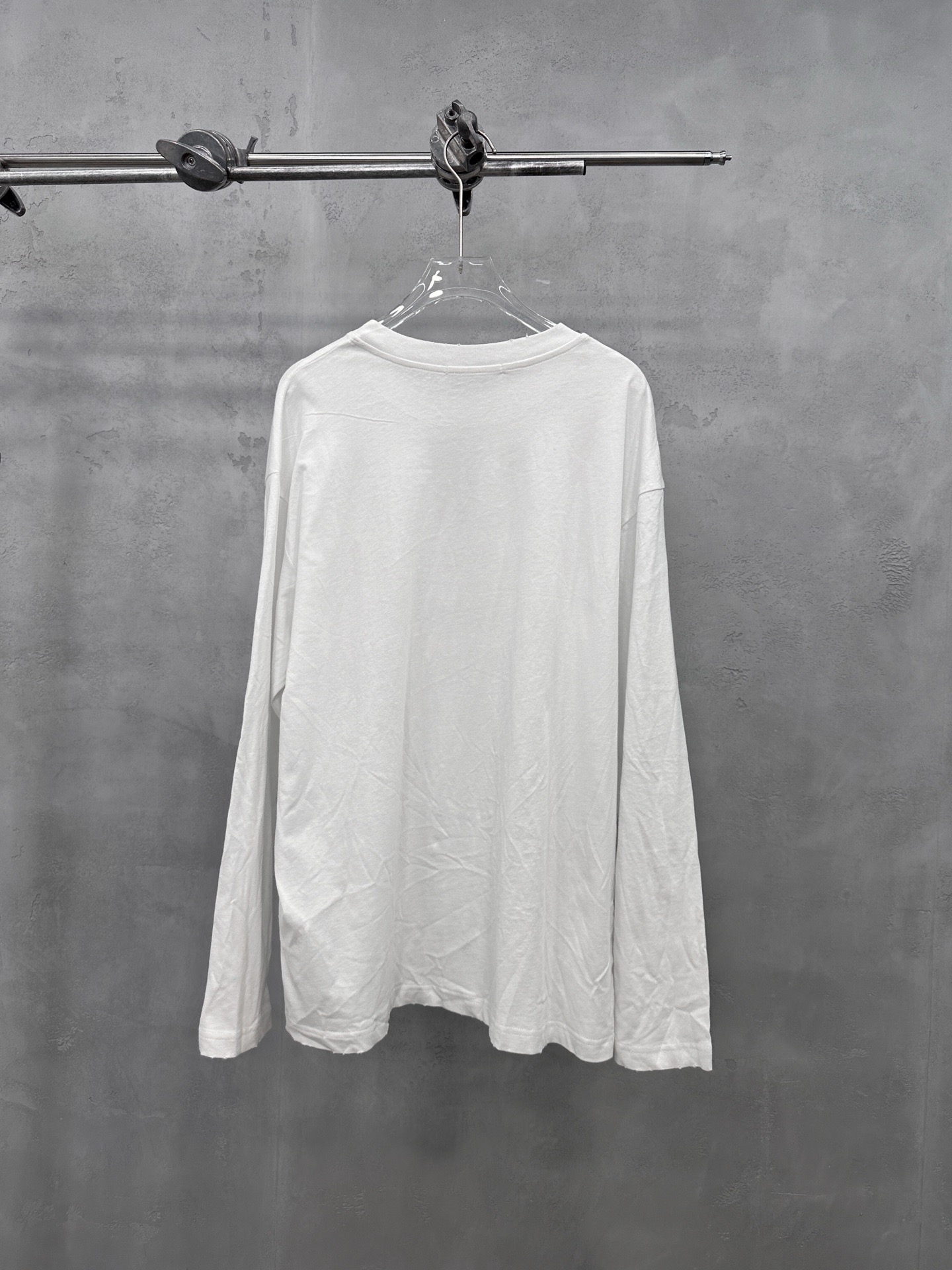 Acne Studios 아크네스튜디오 스톡홀름 비즈 로고 롱슬리브 티셔츠 3