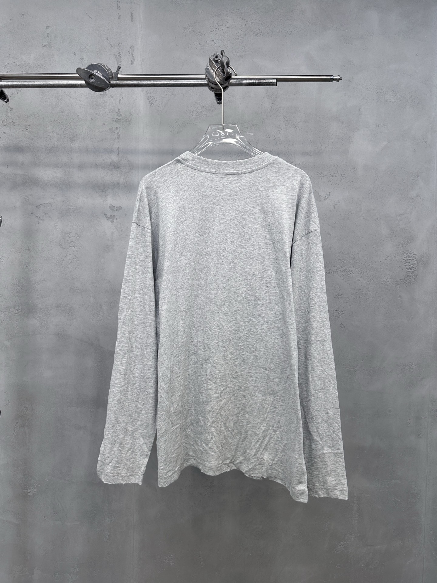 Acne Studios 아크네스튜디오 스톡홀름 비즈 로고 롱슬리브 티셔츠 2