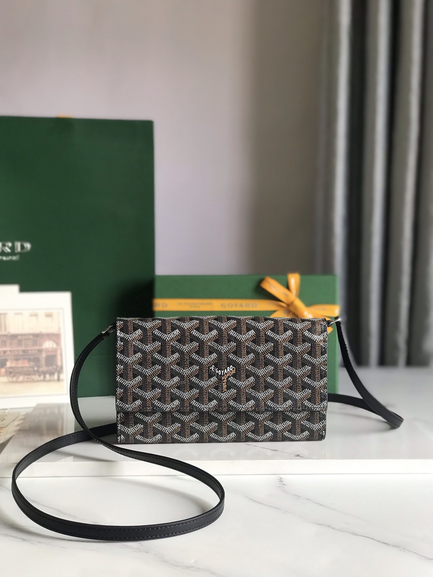 Goyard 고야드 바렌느 Varenne WOC 가야딘 캔버스 크로스백 라이트 핑크 1