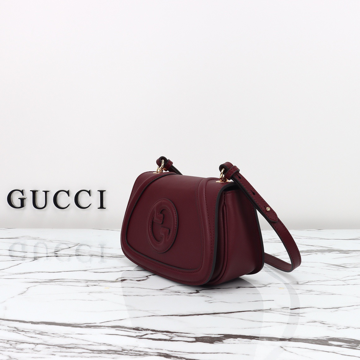 Gucci 구찌 인터로킹 G GG 수프림 캔버스 미니 크로스백 브라운 815700 2