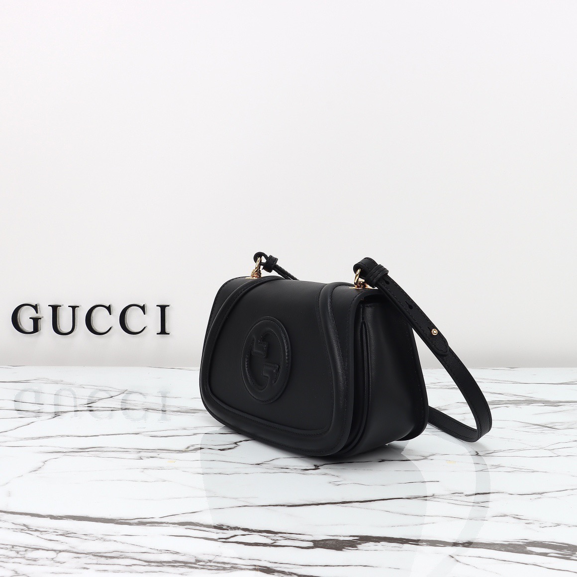 Gucci 구찌 인터로킹 G GG 수프림 캔버스 미니 크로스백 브라운 815700 2