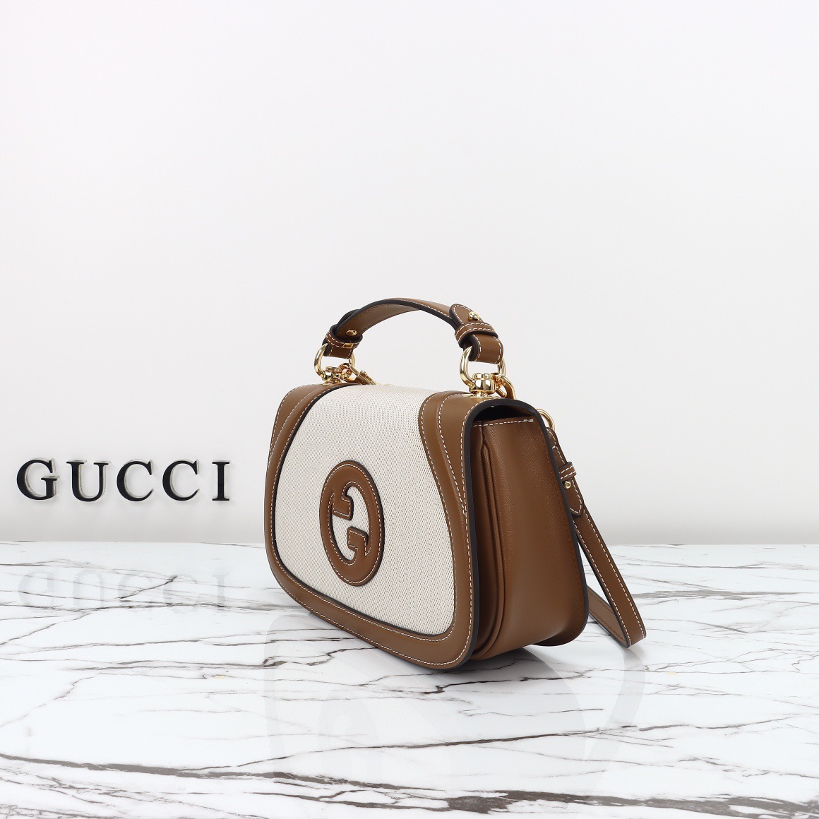 Gucci 구찌 인터로킹 G 캔버스 탑핸들 숄더백 블랙 레더 아이보리 815714 7