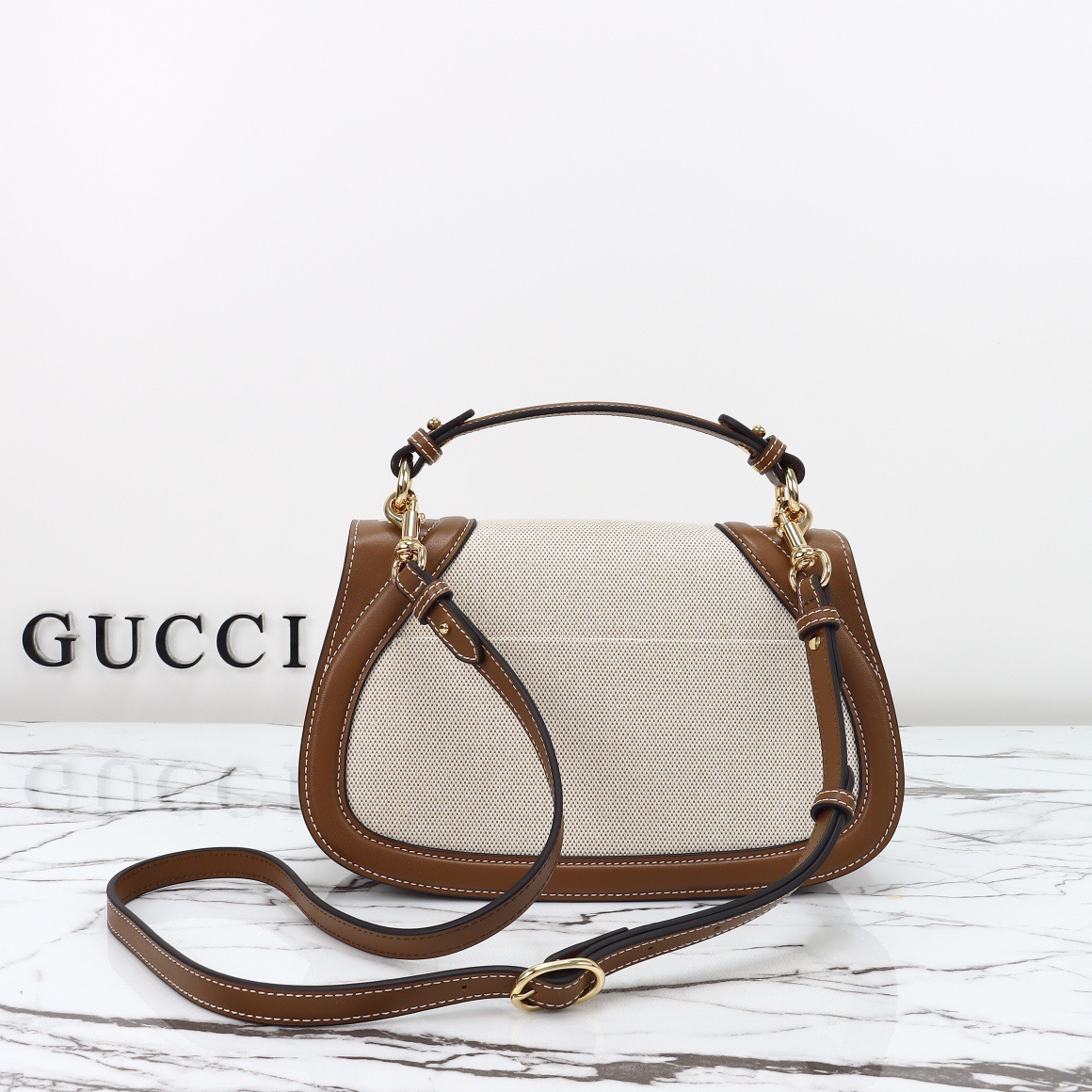 Gucci 구찌 인터로킹 G 캔버스 탑핸들 숄더백 블랙 레더 아이보리 815714 8