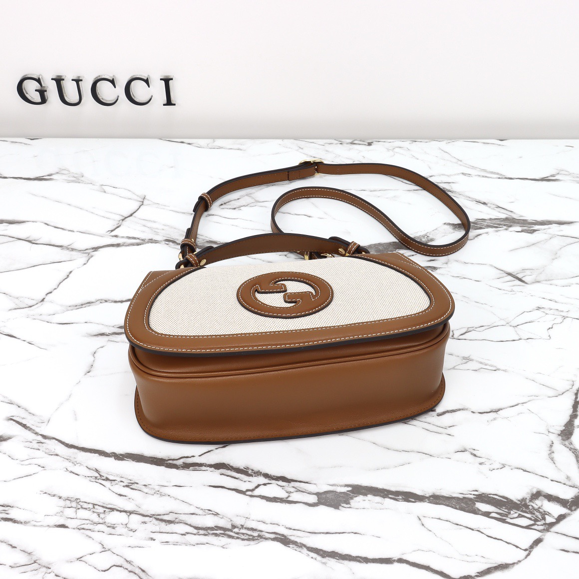 Gucci 구찌 인터로킹 G 캔버스 탑핸들 숄더백 블랙 레더 아이보리 815714 13