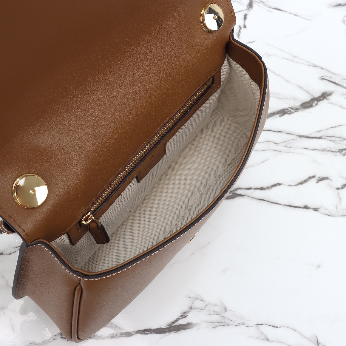 Gucci 구찌 인터로킹 G 캔버스 탑핸들 숄더백 블랙 레더 아이보리 815714 14