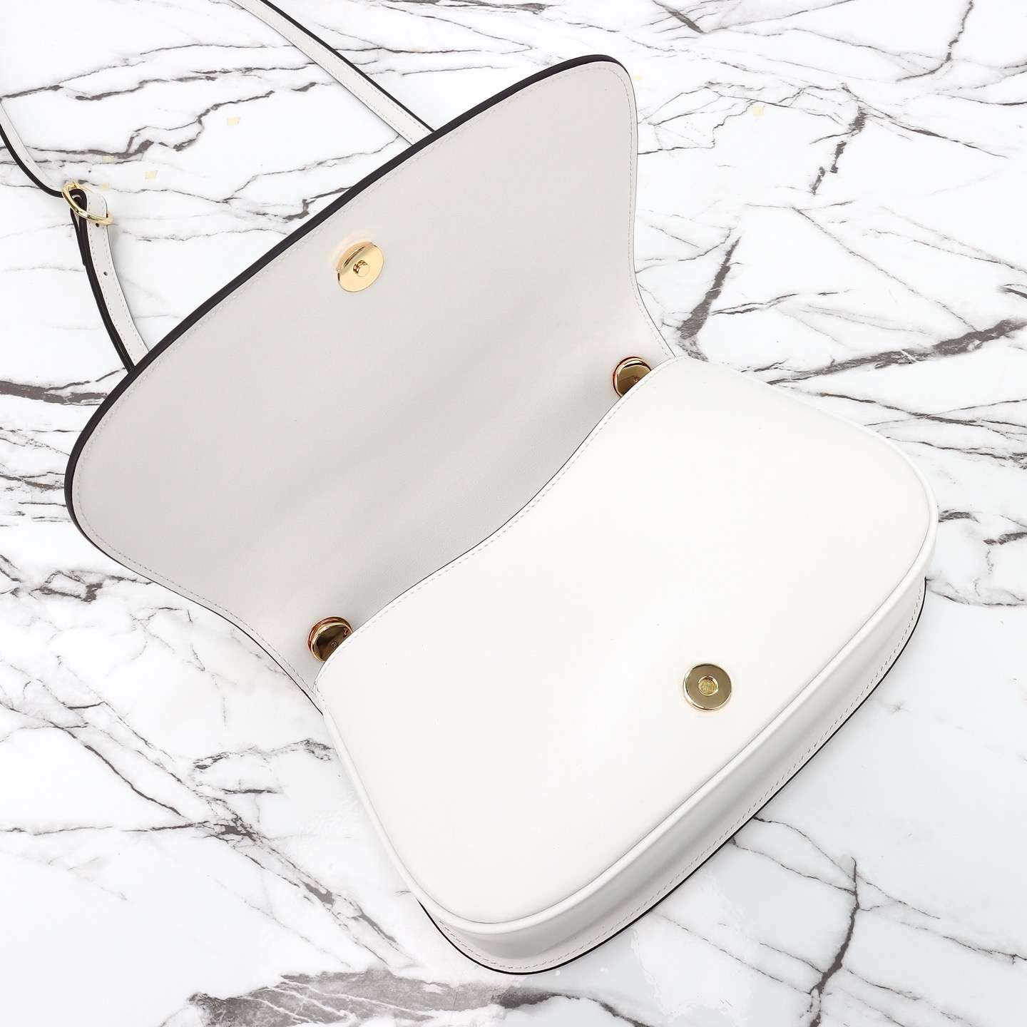 Gucci 구찌 인터로킹 G 캔버스 탑핸들 숄더백 블랙 레더 아이보리 815714 7