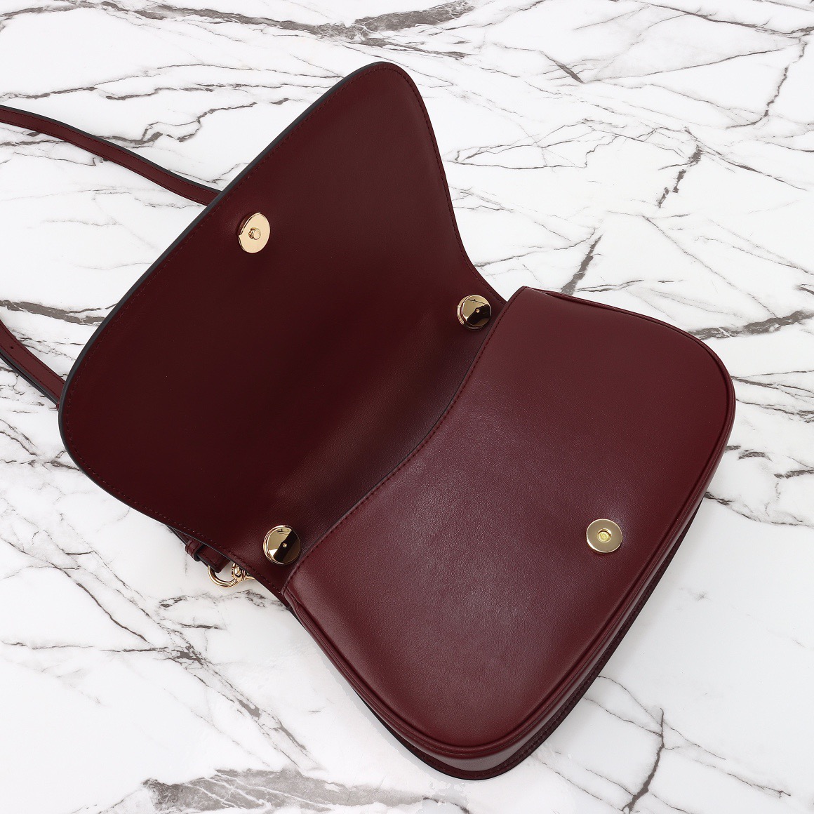 Gucci 구찌 인터로킹 G 캔버스 탑핸들 숄더백 블랙 레더 아이보리 815714 7