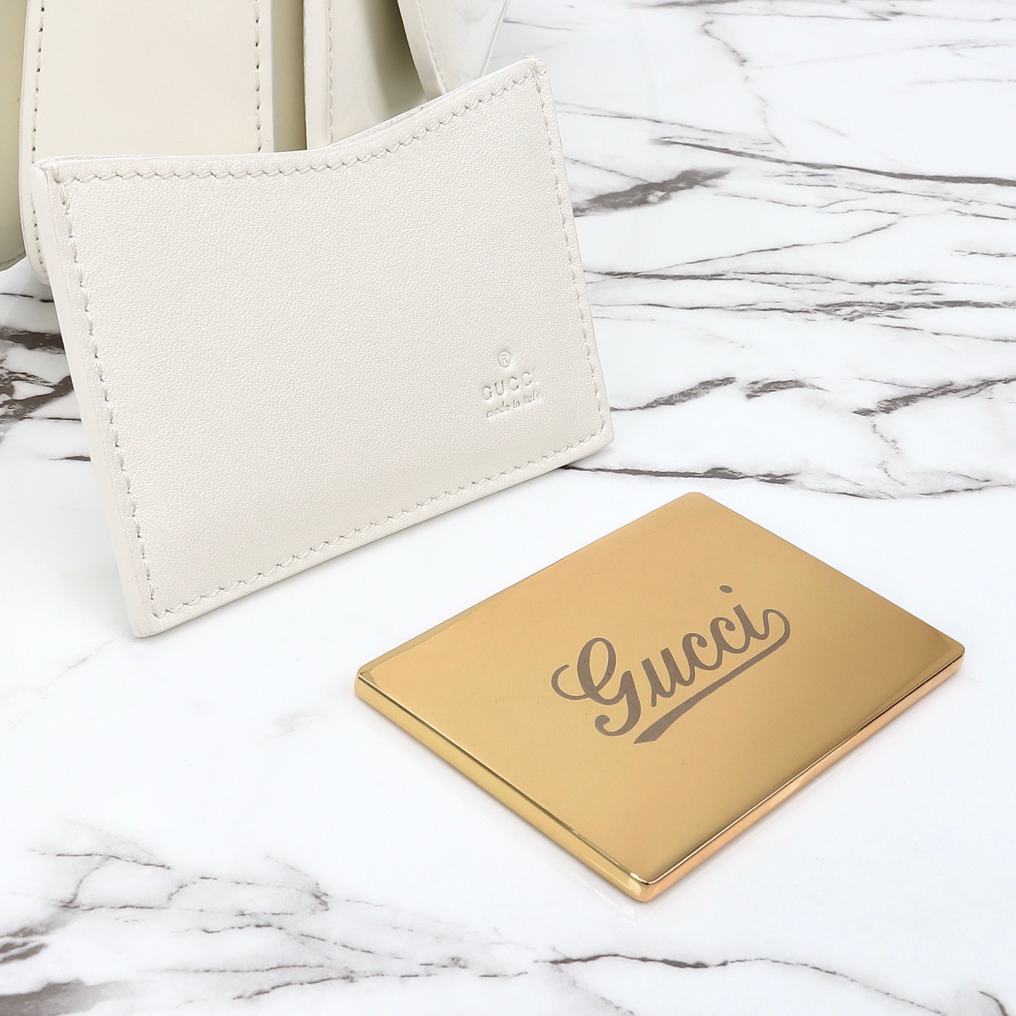 Gucci 구찌 뱀부 1947 탑핸들백 스무스 레더 화이트 블루 뱀부 핸들 골드 하드웨어 15