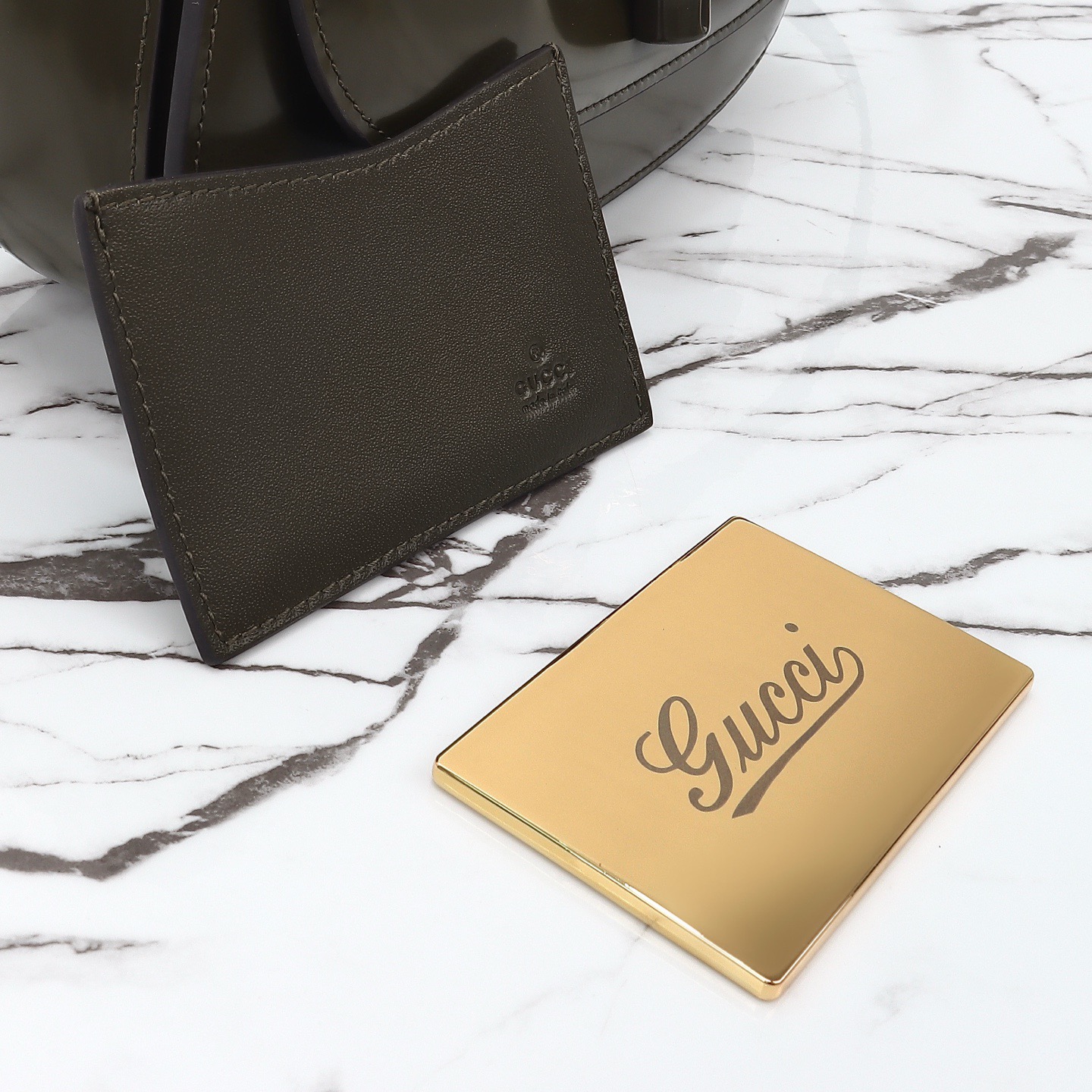 Gucci 구찌 뱀부 1947 탑핸들백 스무스 레더 화이트 블루 뱀부 핸들 골드 하드웨어 15