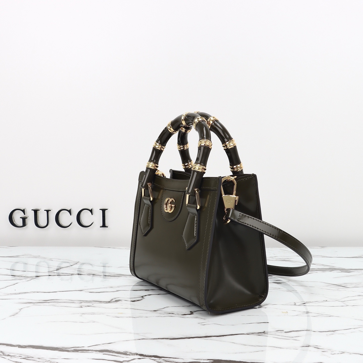 Gucci 구찌 뱀부 핸들 미니 토트백 페이턴트 레더 포레스트 그린 GHW 4