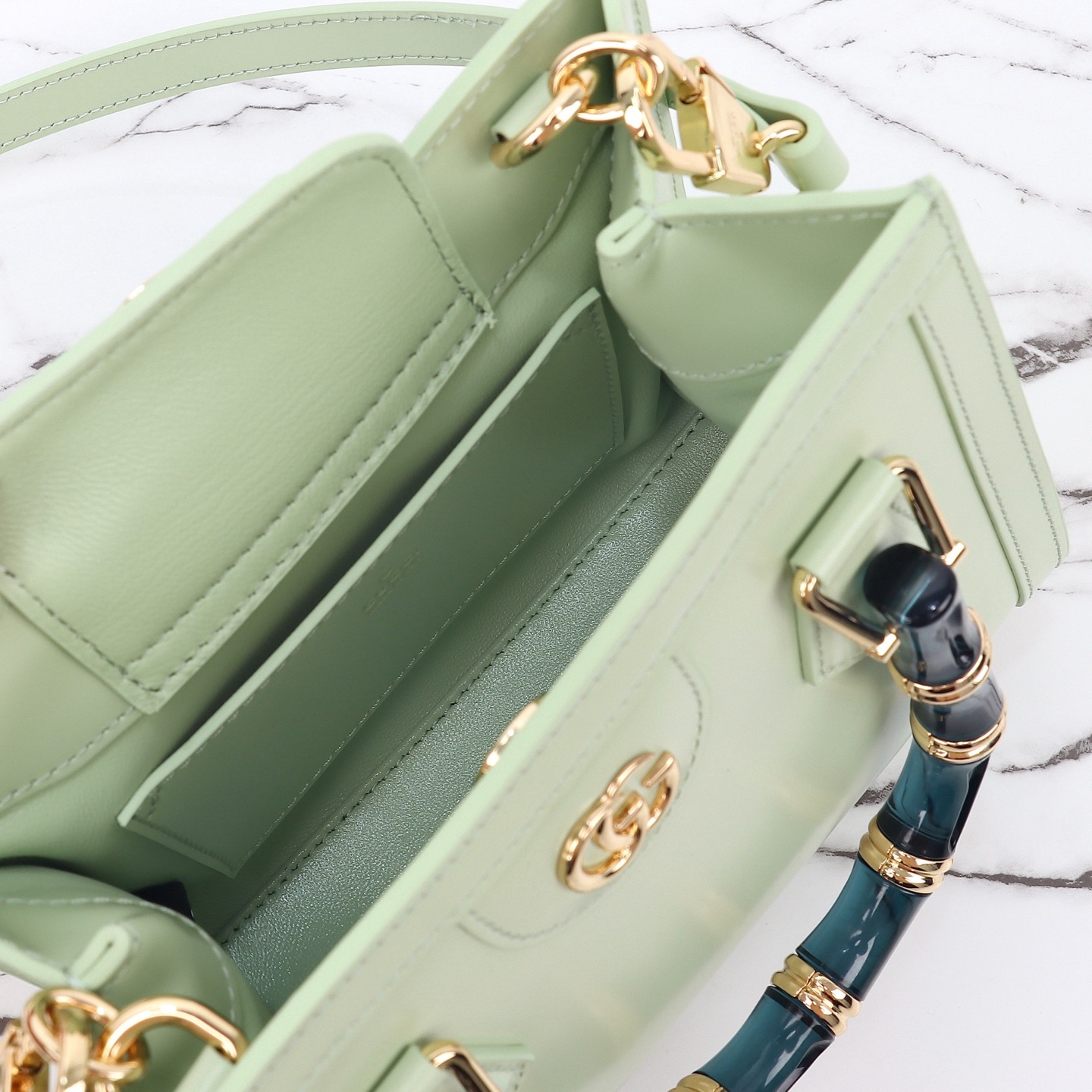 Gucci 구찌 뱀부 핸들 미니 토트백 페이턴트 레더 포레스트 그린 GHW 9